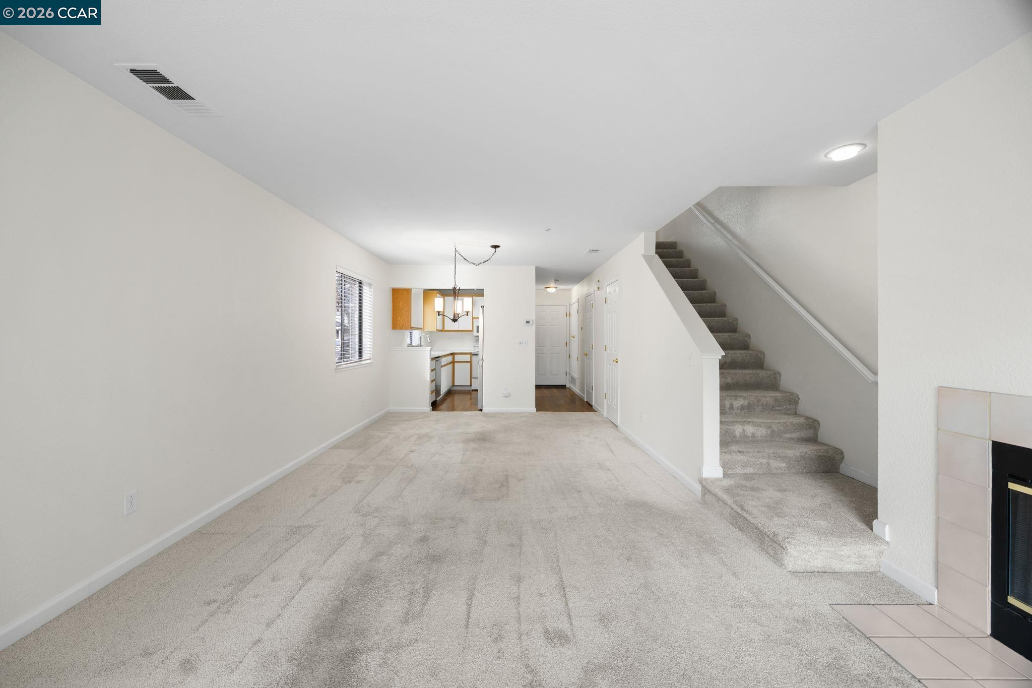 Photo #12: 41123995 Listing: Photo #12