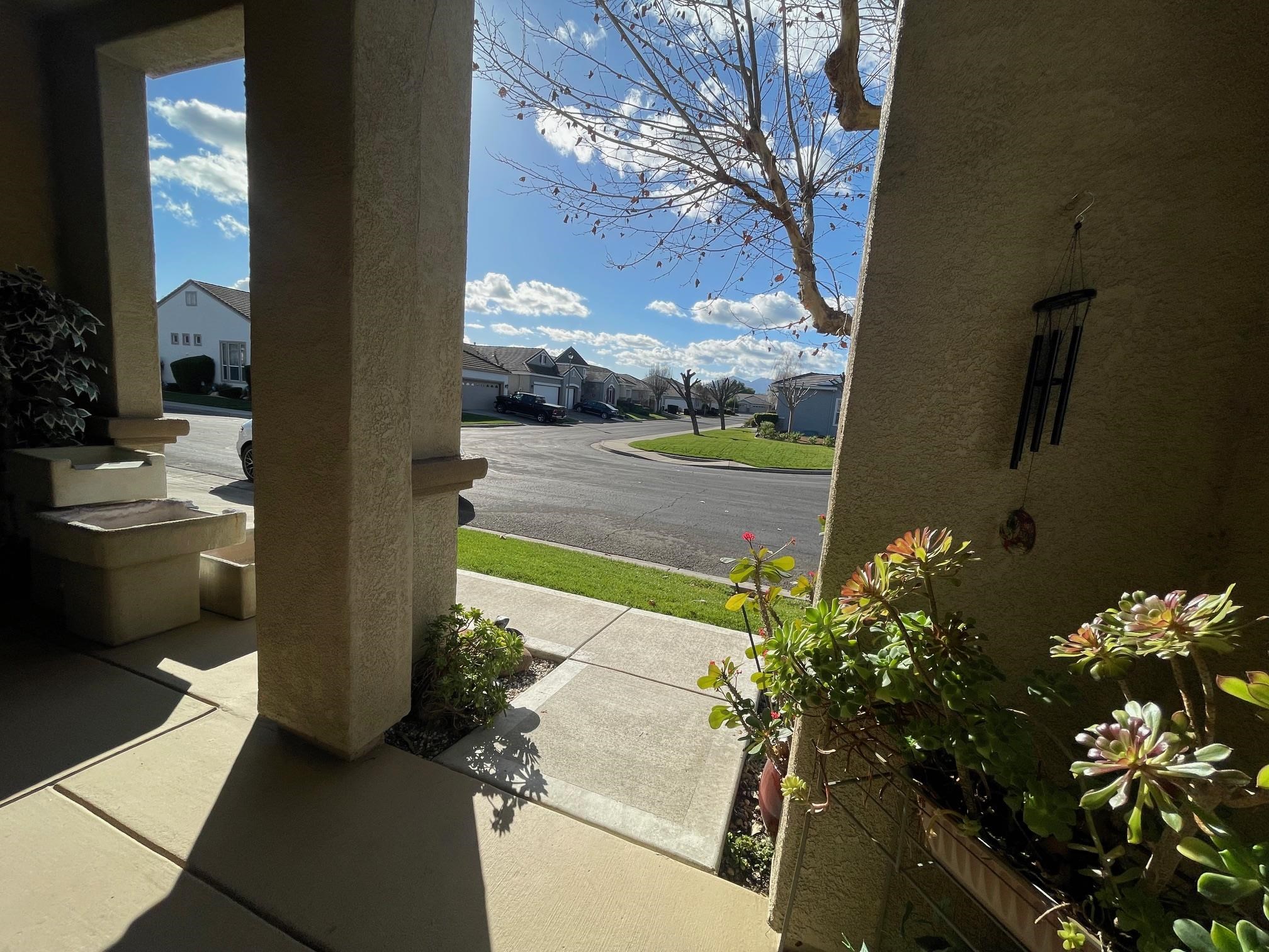 Detail Gallery Image 3 of 22 For 92 Liberty Ln, Brentwood,  CA 94513 - 2 Beds | 2/1 Baths