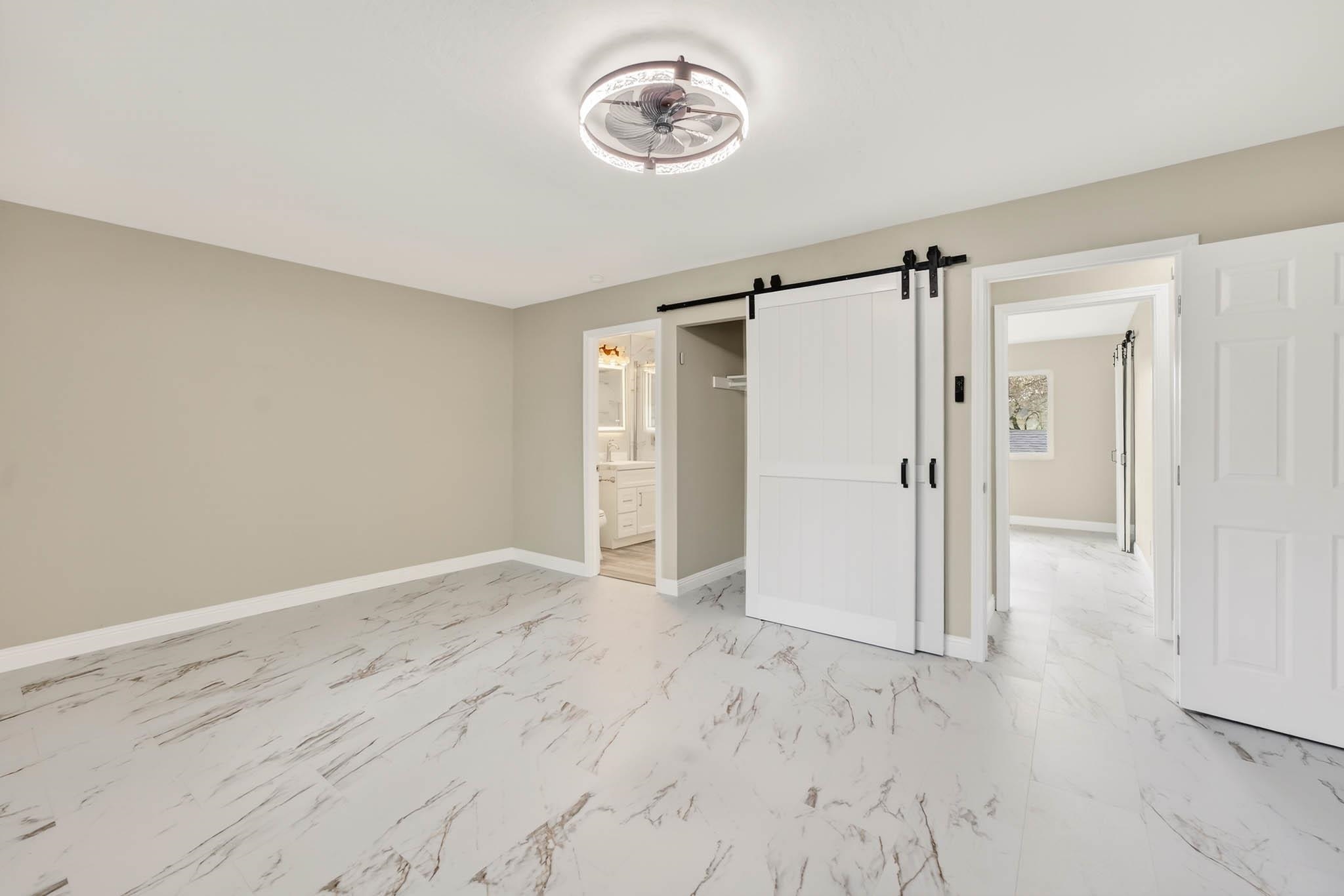 Photo #21: 41124000 Listing: Photo #21