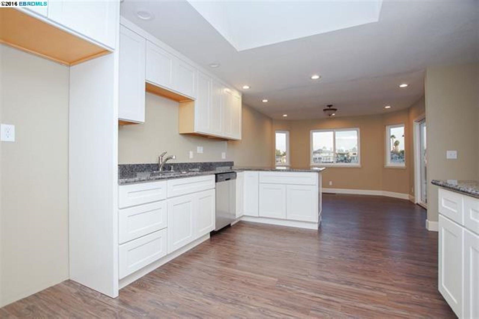 Detail Gallery Image 4 of 25 For 1345 Shell Court, Discovery Bay,  CA 94505-9999 - 4 Beds | 2 Baths