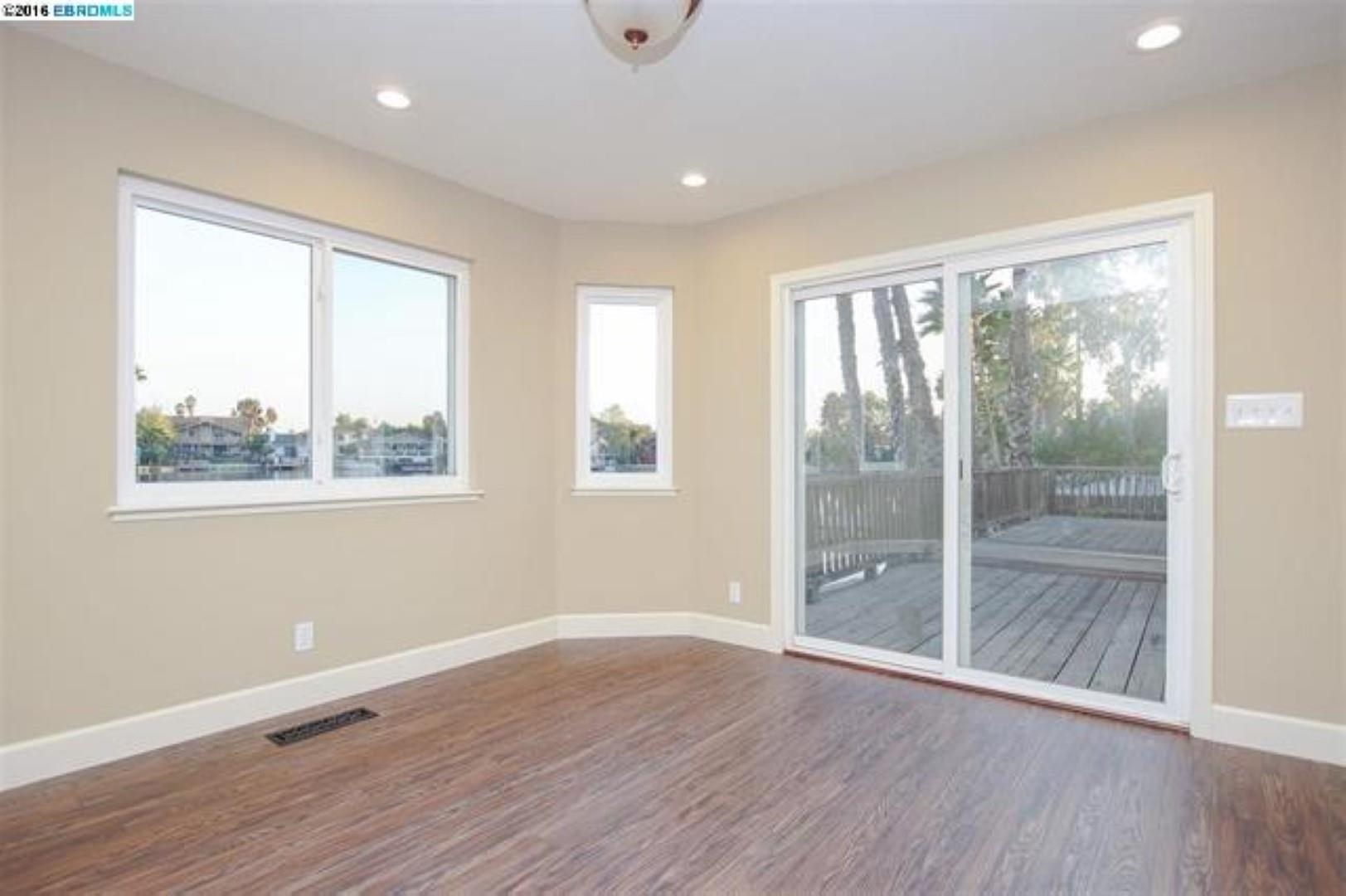 Detail Gallery Image 6 of 25 For 1345 Shell Court, Discovery Bay,  CA 94505-9999 - 4 Beds | 2 Baths