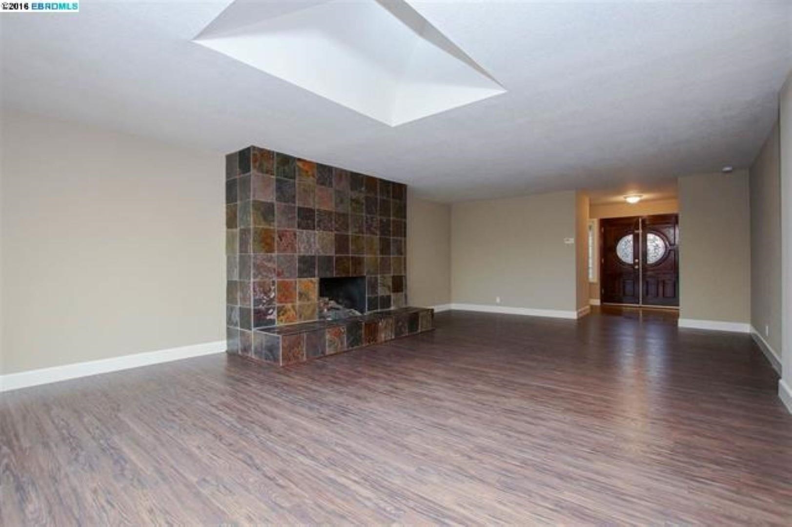 Detail Gallery Image 10 of 25 For 1345 Shell Court, Discovery Bay,  CA 94505-9999 - 4 Beds | 2 Baths