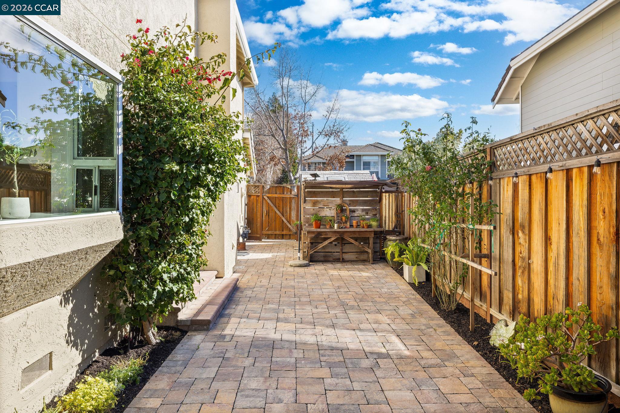 Detail Gallery Image 41 of 50 For 4128 Camrose Ave, Livermore,  CA 94551 - 4 Beds | 2/1 Baths