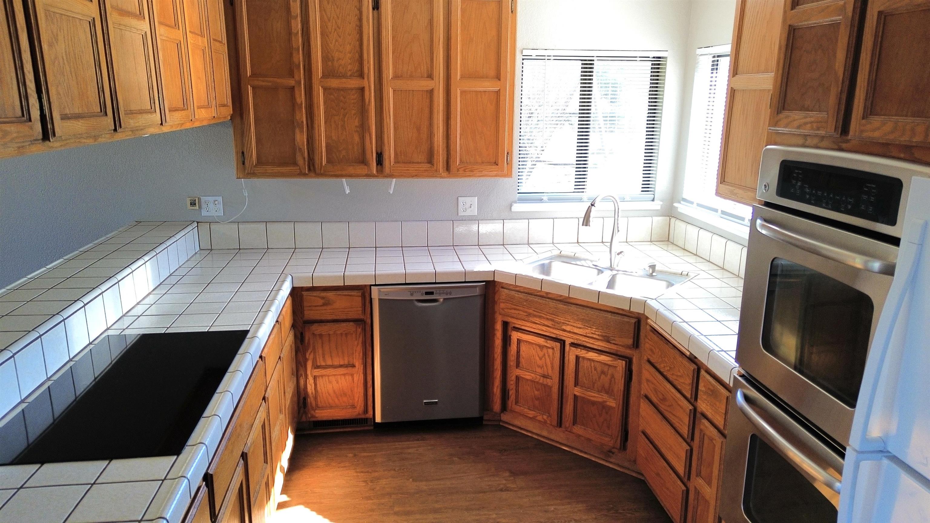 Detail Gallery Image 13 of 23 For 13033 Clements Road, Groveland,  CA 95321 - 2 Beds | 2 Baths