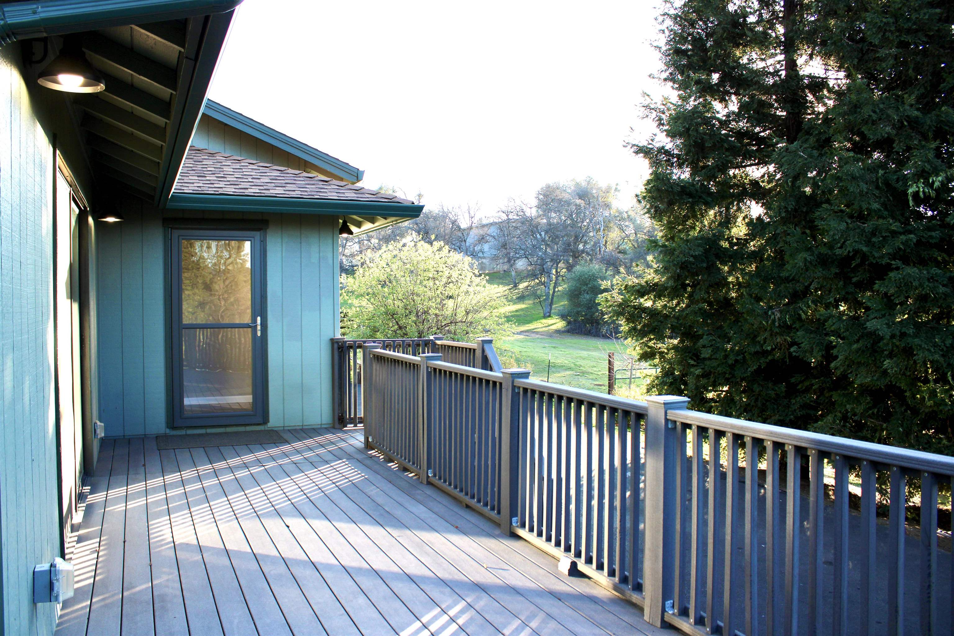 Detail Gallery Image 9 of 23 For 13033 Clements Road, Groveland,  CA 95321 - 2 Beds | 2 Baths