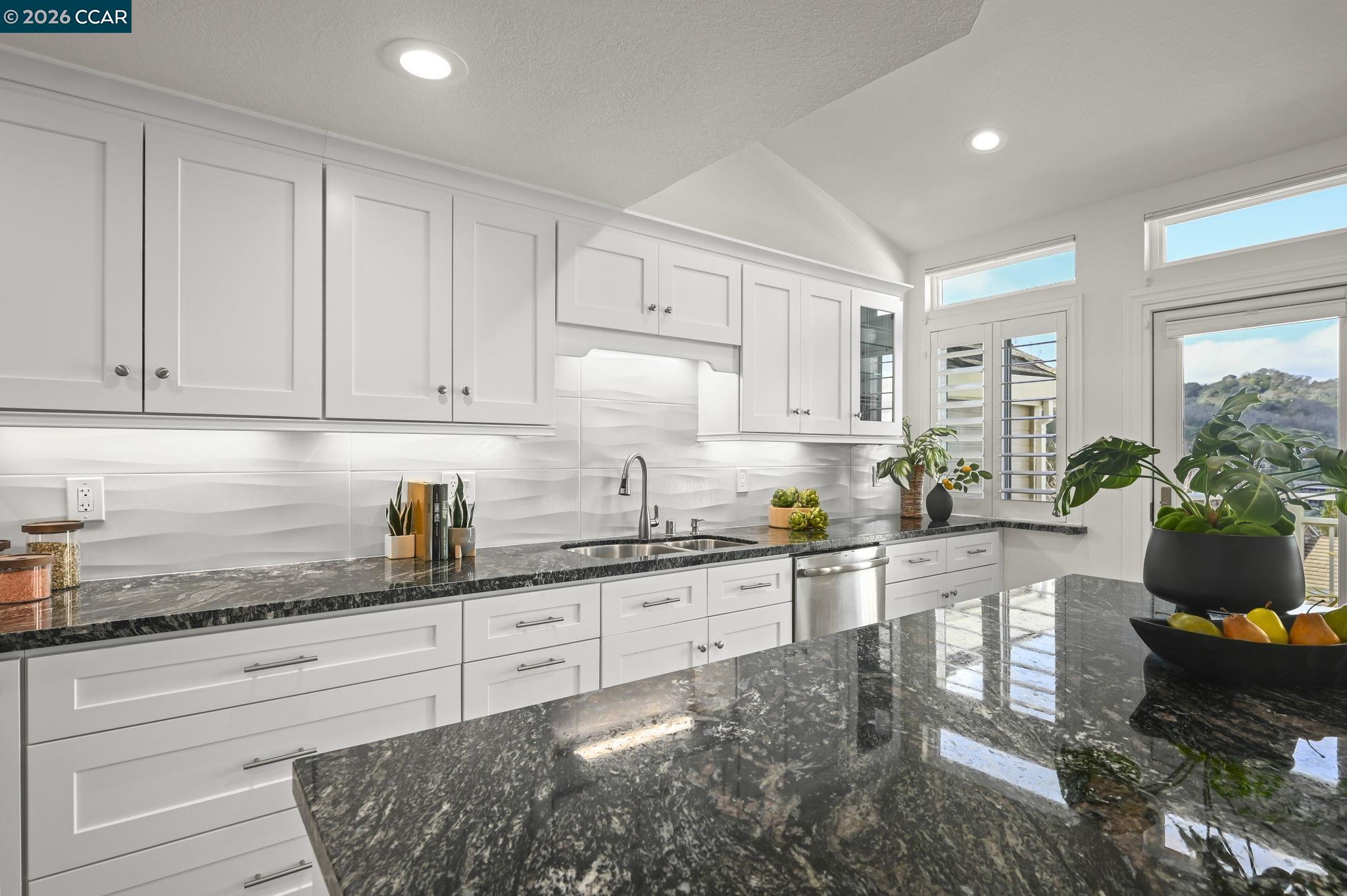 Detail Gallery Image 13 of 48 For 5201 Terra Granada Dr 2b,  Walnut Creek,  CA 94595 - 2 Beds | 2 Baths