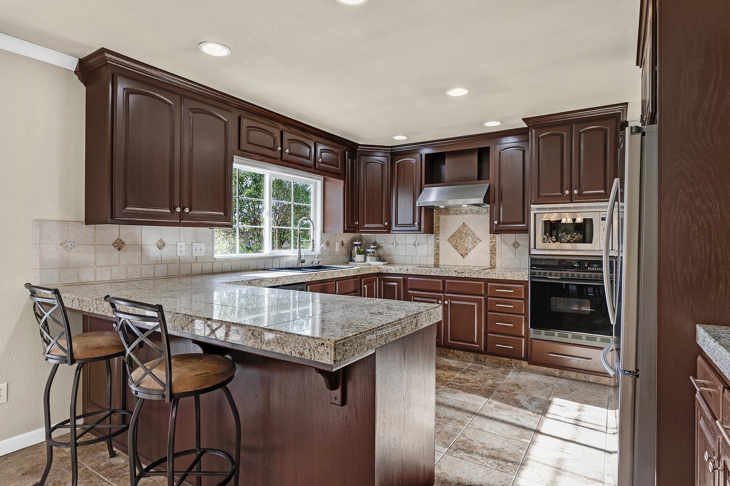 Detail Gallery Image 15 of 41 For 2571 Anderson Ln, Brentwood,  CA 94513 - 4 Beds | 2 Baths