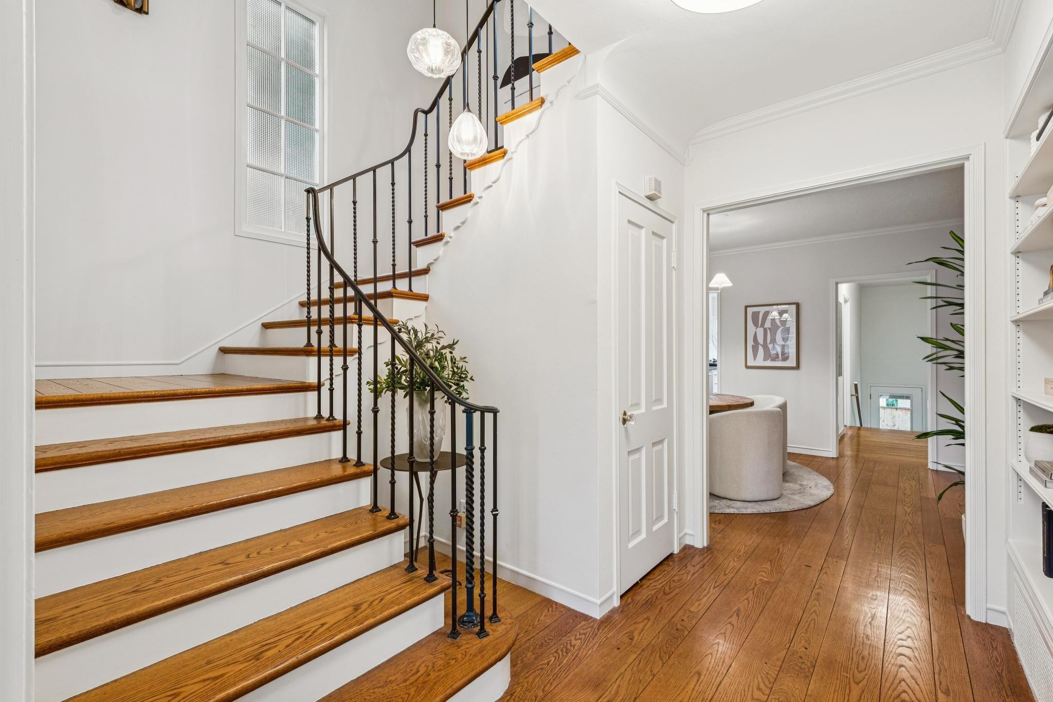 Detail Gallery Image 24 of 58 For 3938 Oakmore Rd, Oakland,  CA 94602 - 4 Beds | 2 Baths