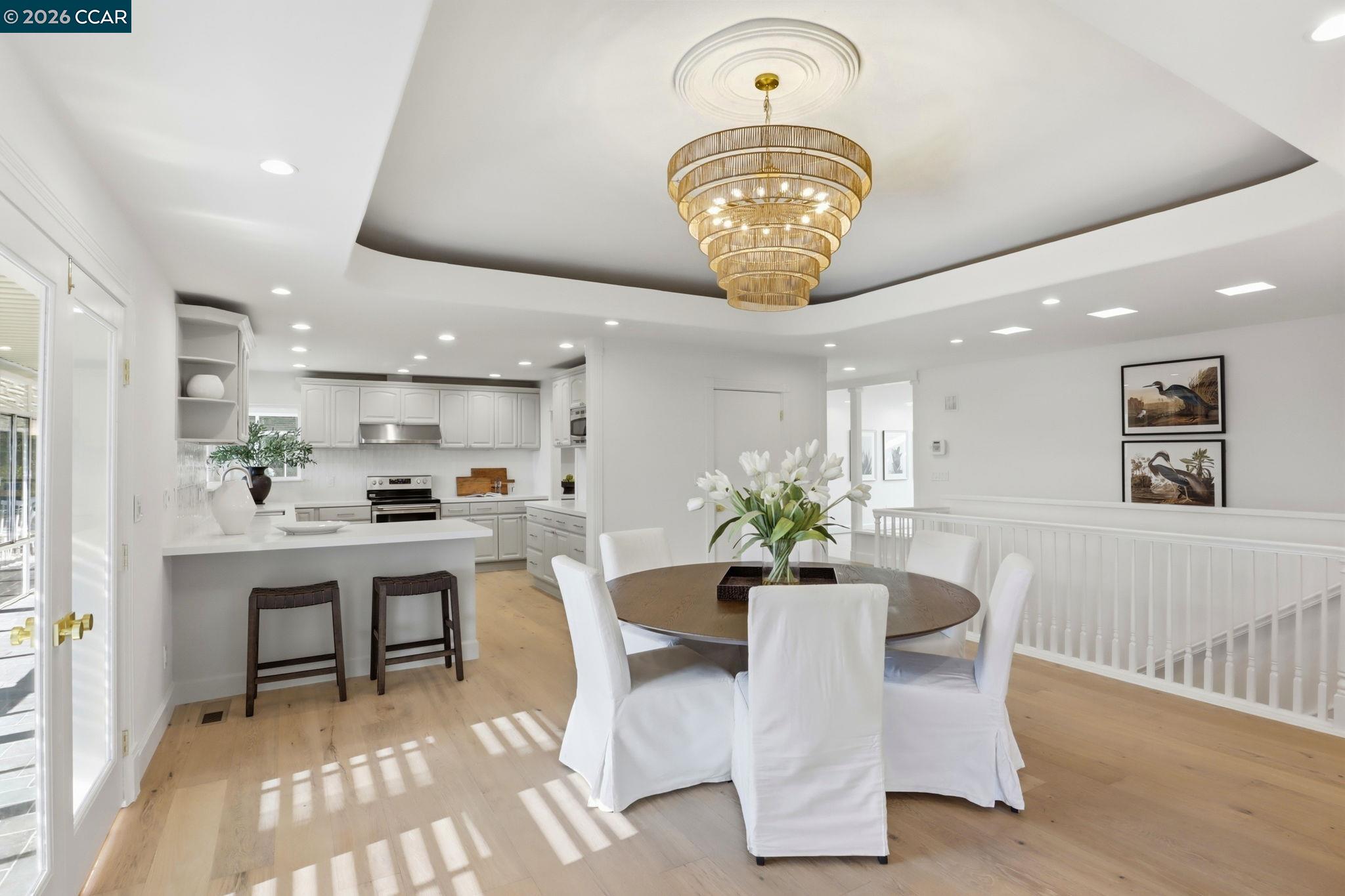 Detail Gallery Image 15 of 56 For 128 Diablo View Dr, Orinda,  CA 94563 - 5 Beds | 3 Baths