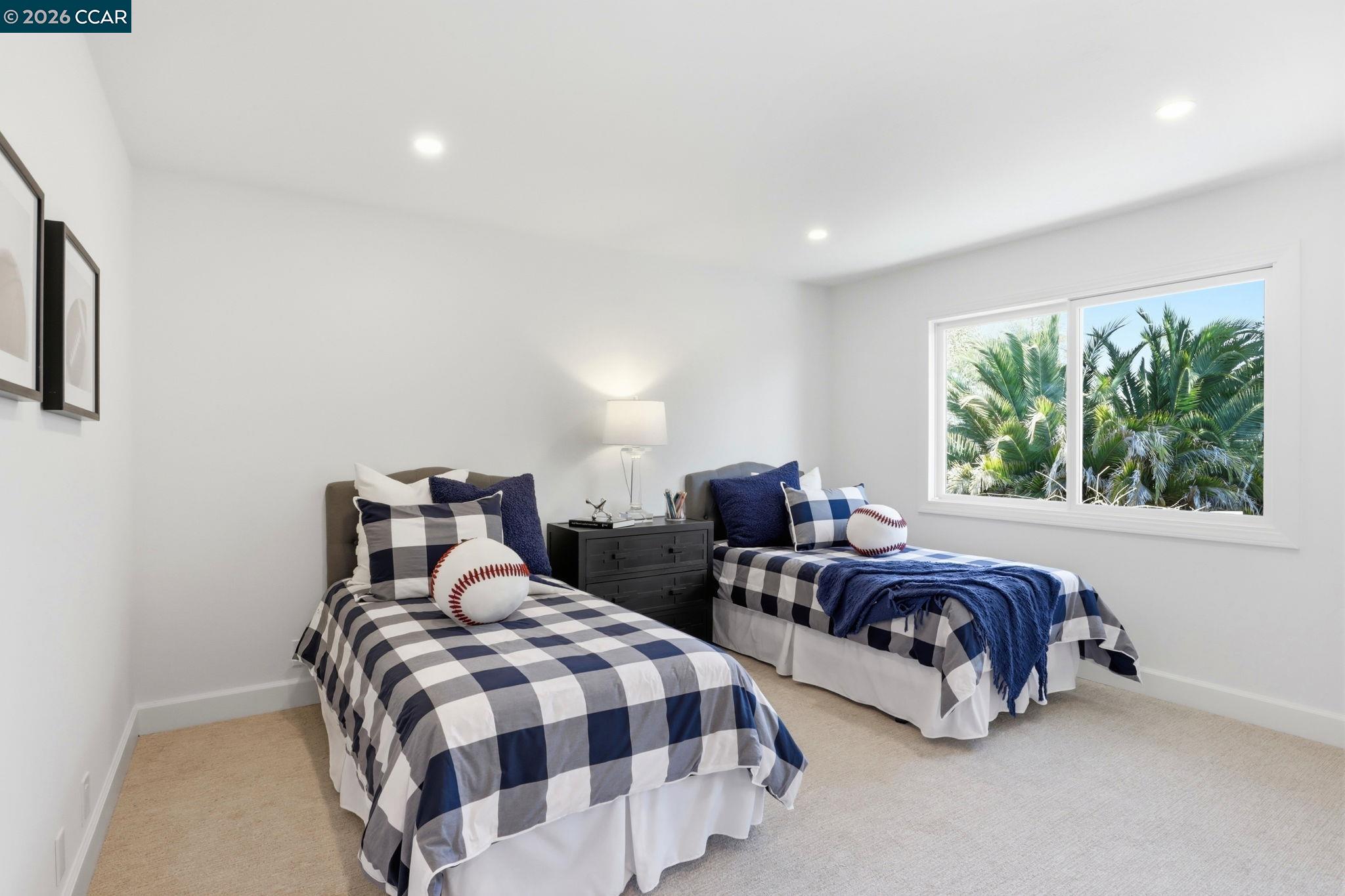 Detail Gallery Image 21 of 56 For 128 Diablo View Dr, Orinda,  CA 94563 - 5 Beds | 3 Baths