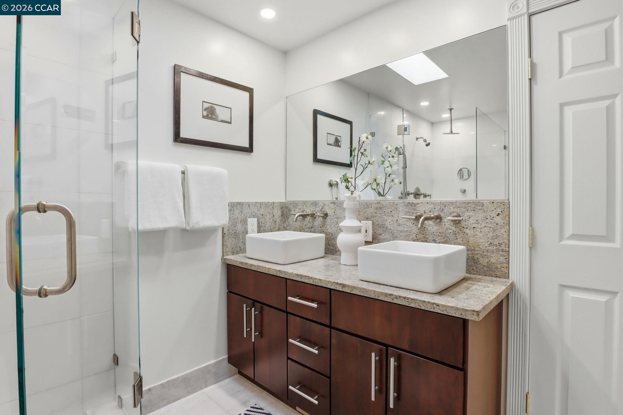 Detail Gallery Image 30 of 56 For 128 Diablo View Dr, Orinda,  CA 94563 - 5 Beds | 3 Baths