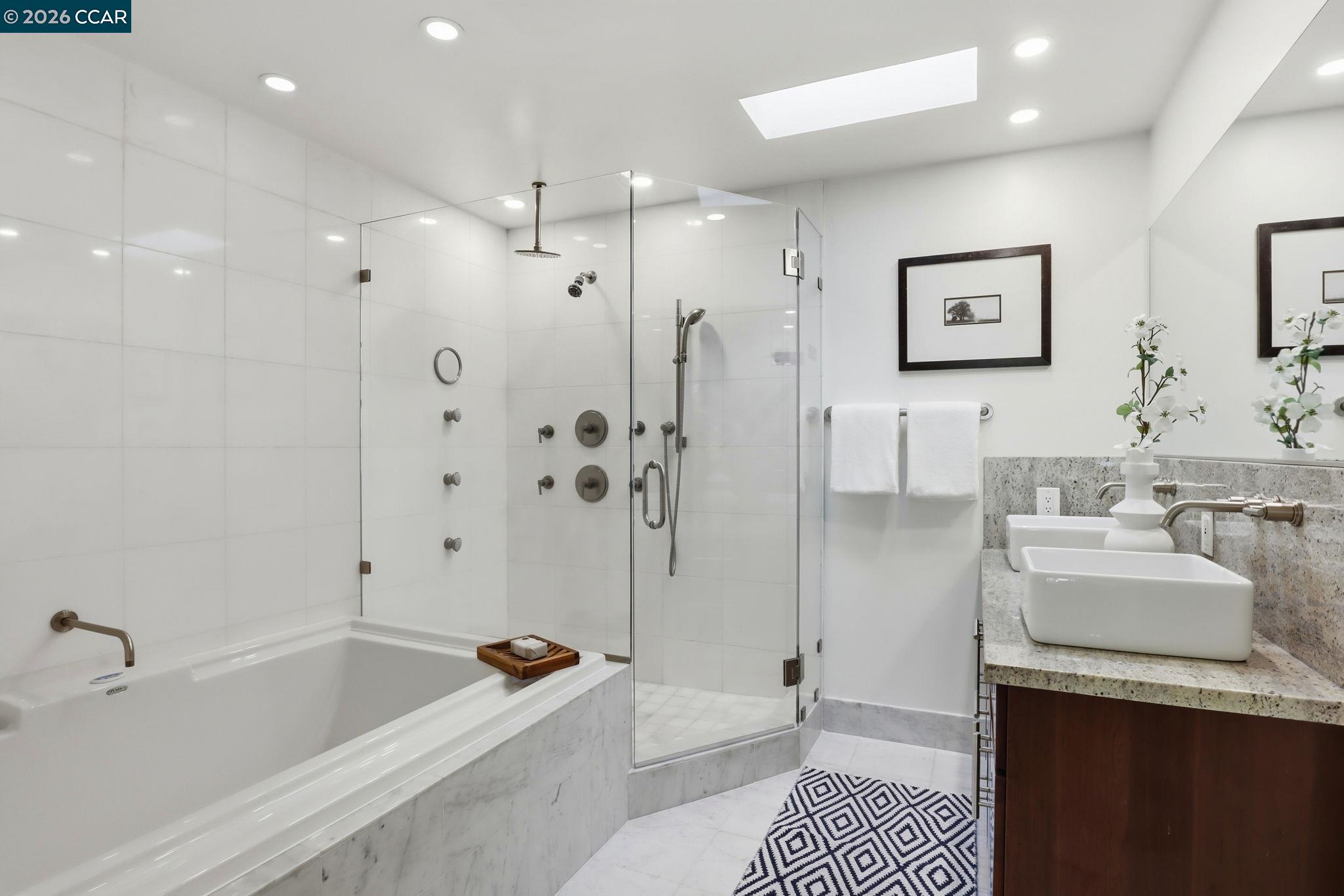 Detail Gallery Image 31 of 56 For 128 Diablo View Dr, Orinda,  CA 94563 - 5 Beds | 3 Baths