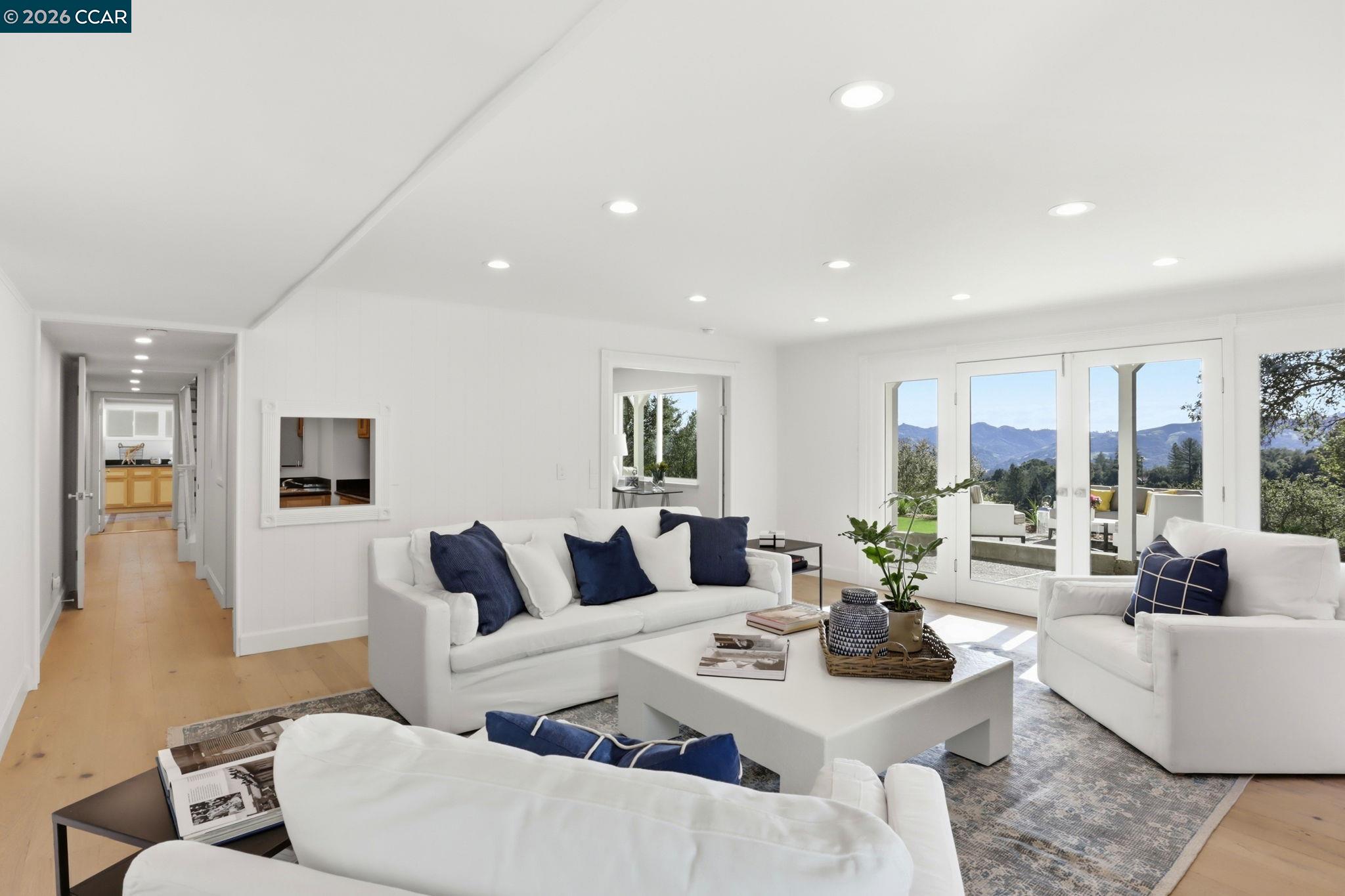 Detail Gallery Image 39 of 56 For 128 Diablo View Dr, Orinda,  CA 94563 - 5 Beds | 3 Baths