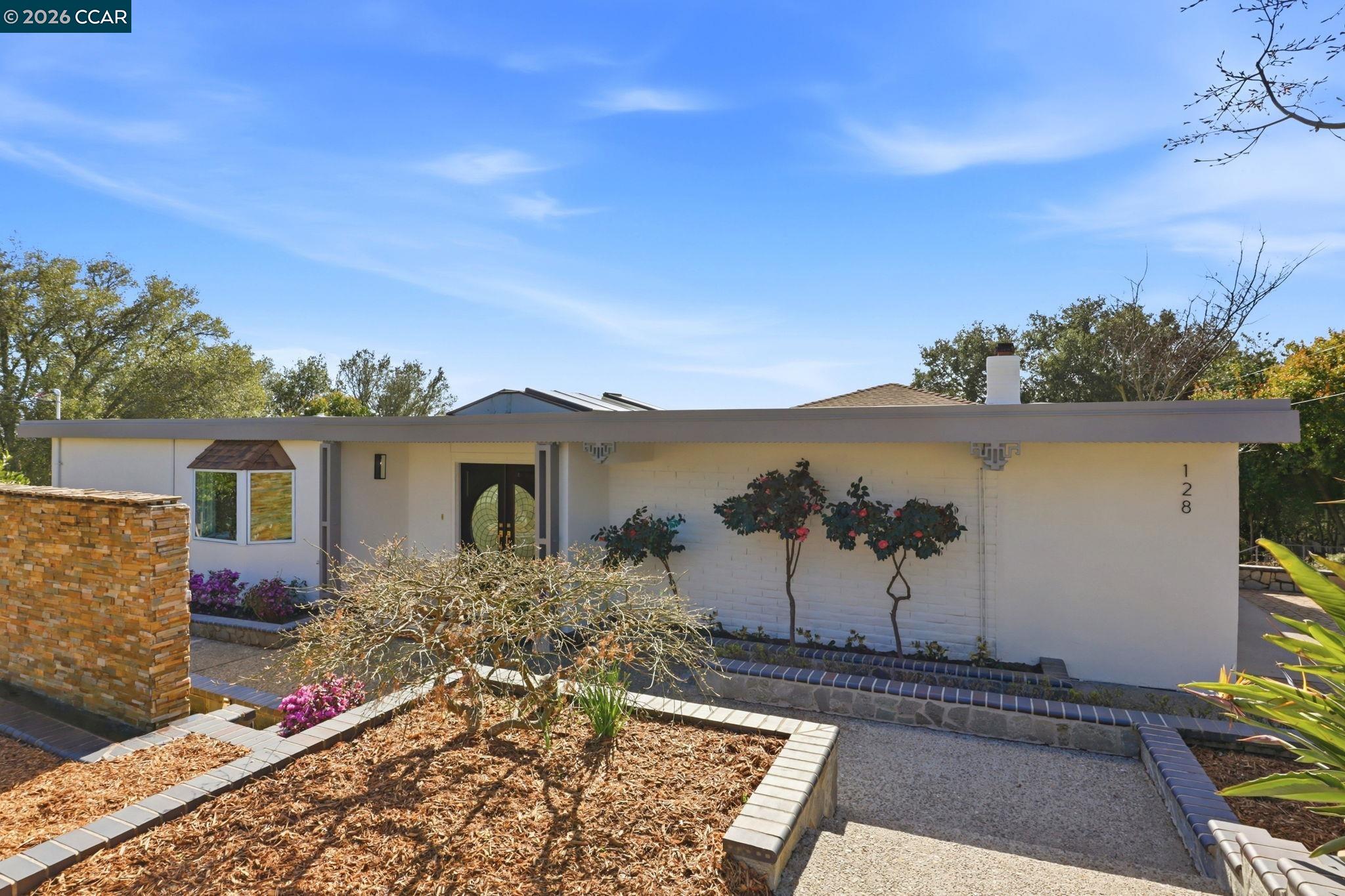 Detail Gallery Image 49 of 56 For 128 Diablo View Dr, Orinda,  CA 94563 - 5 Beds | 3 Baths