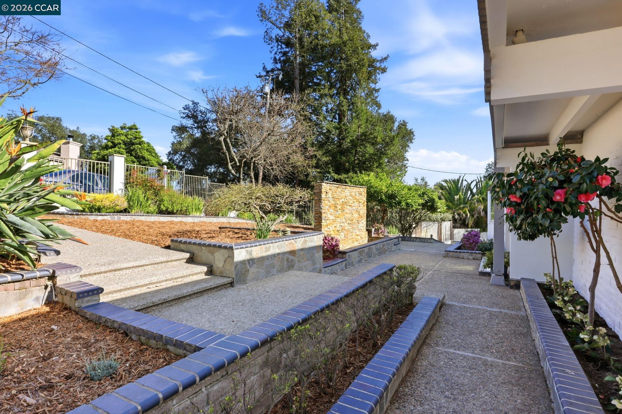 Detail Gallery Image 52 of 56 For 128 Diablo View Dr, Orinda,  CA 94563 - 5 Beds | 3 Baths