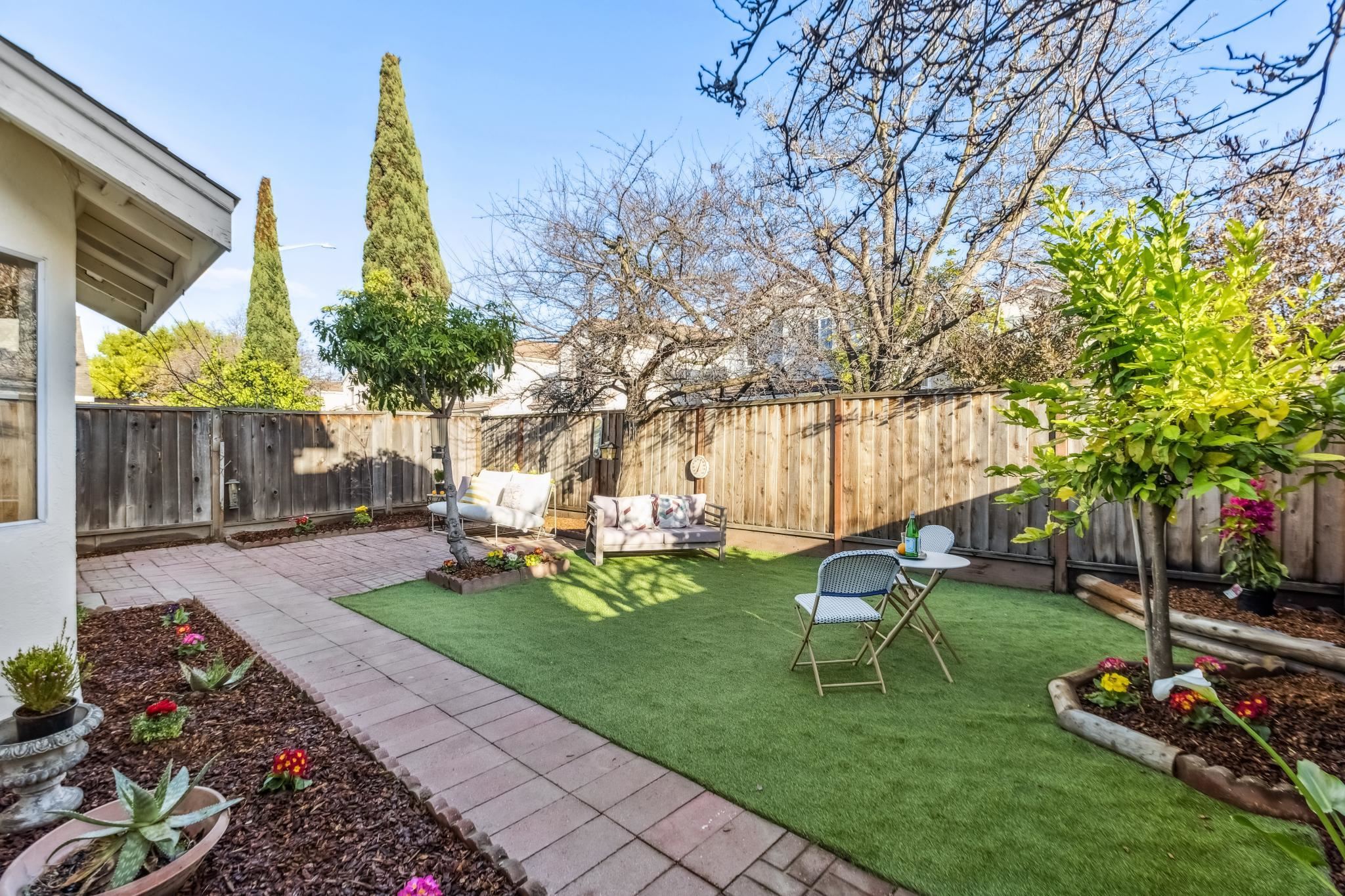 Detail Gallery Image 41 of 42 For 1152 Old Alameda Pt, Alameda,  CA 94502 - 3 Beds | 2/1 Baths