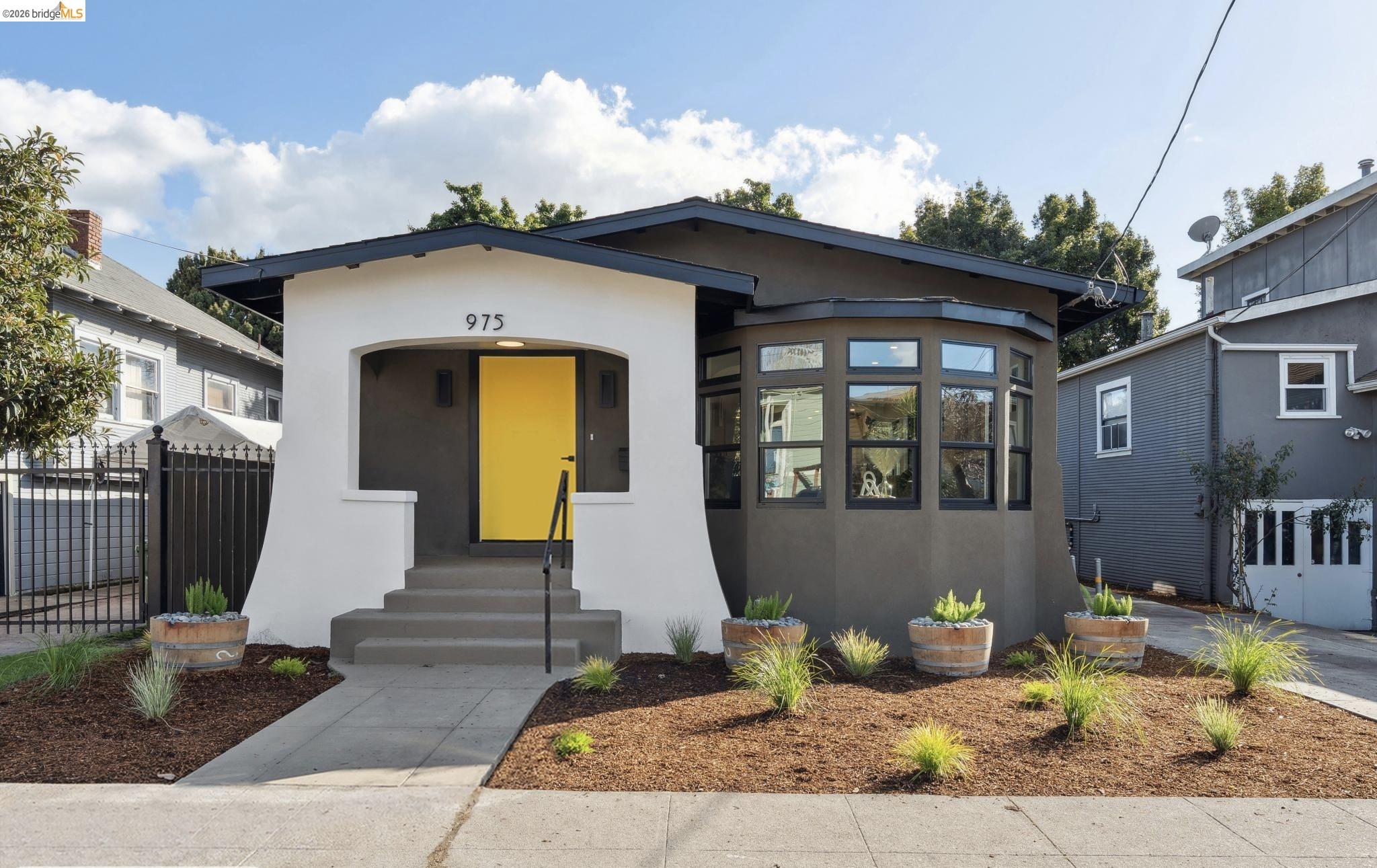 Front Image Thumbnail for EB41124020