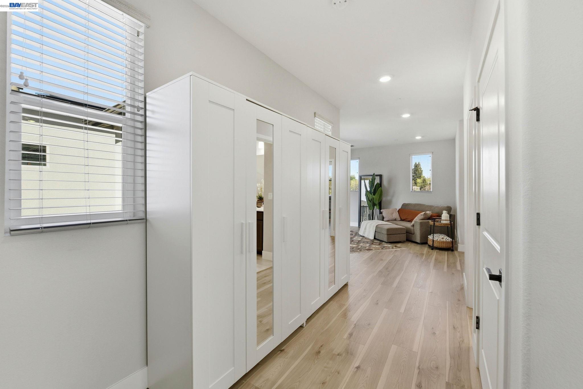 Detail Gallery Image 22 of 60 For 2965 Hazel Gaze St, Sacramento,  CA 95833 - 3 Beds | 3 Baths