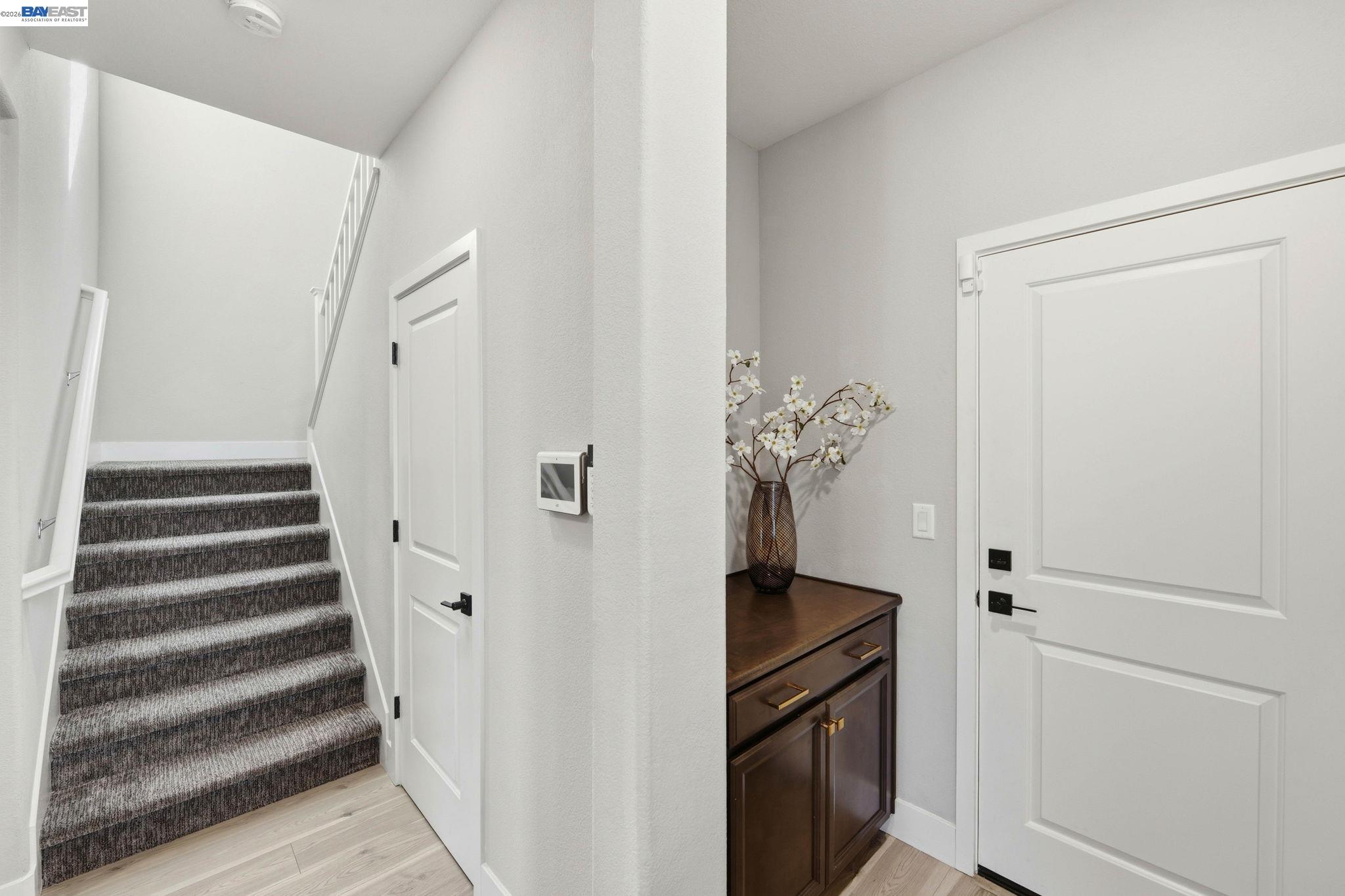 Detail Gallery Image 25 of 60 For 2965 Hazel Gaze St, Sacramento,  CA 95833 - 3 Beds | 3 Baths