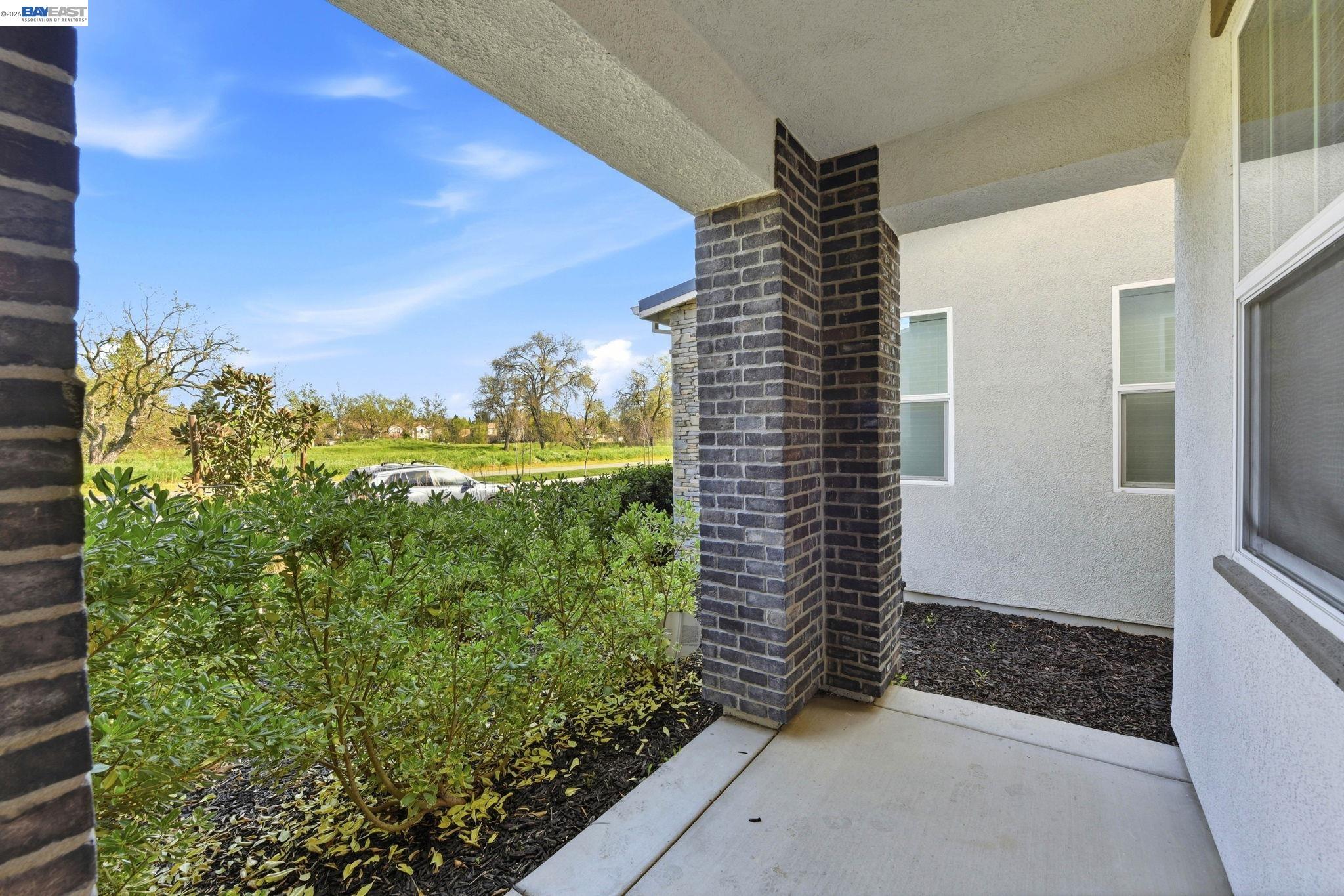 Detail Gallery Image 42 of 60 For 2965 Hazel Gaze St, Sacramento,  CA 95833 - 3 Beds | 3 Baths