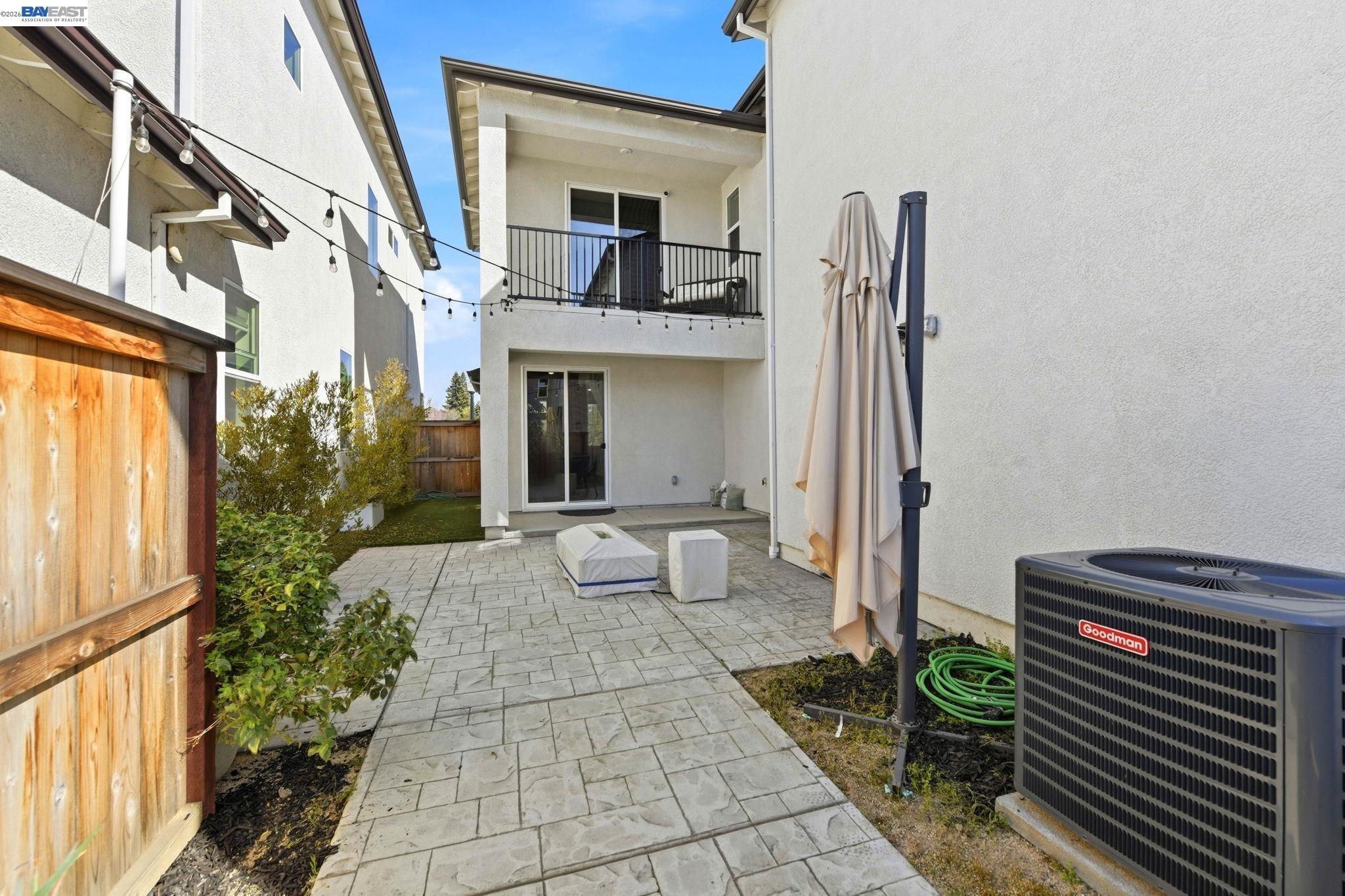 Detail Gallery Image 48 of 60 For 2965 Hazel Gaze St, Sacramento,  CA 95833 - 3 Beds | 3 Baths