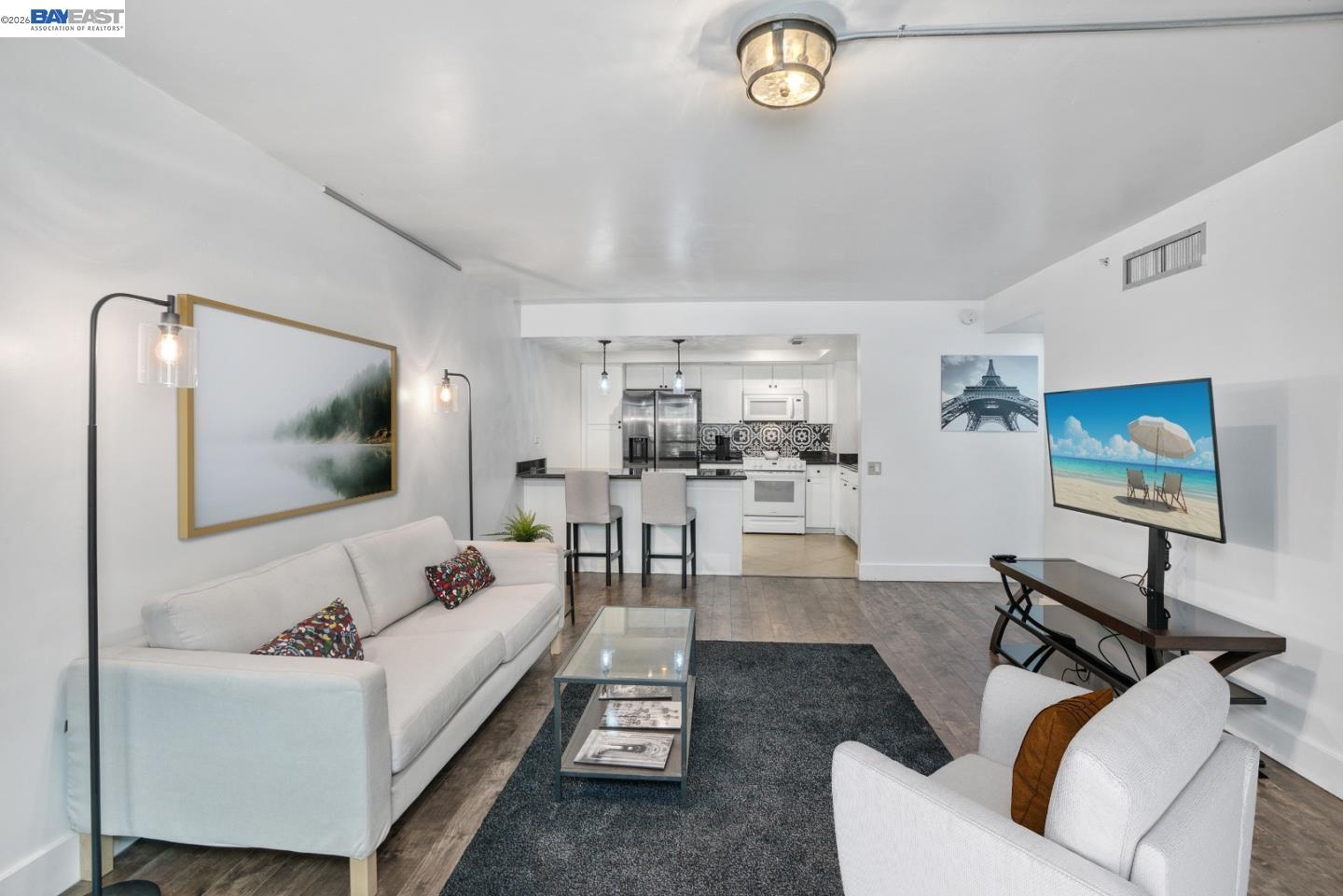 Front Image Thumbnail for BE41124028