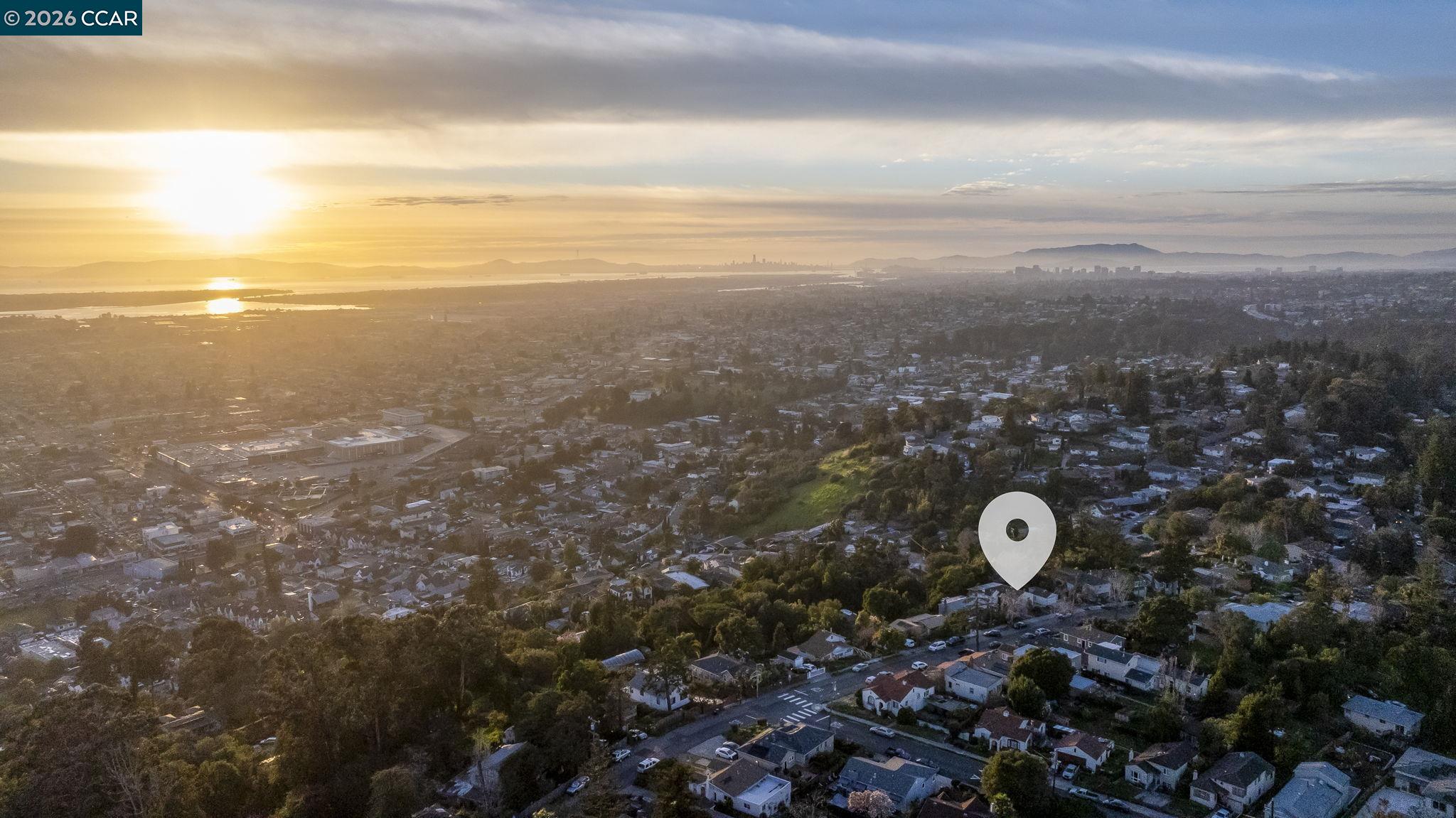 Detail Gallery Image 58 of 60 For 7333 Sunkist Dr, Oakland,  CA 94605-2658 - 3 Beds | 2 Baths