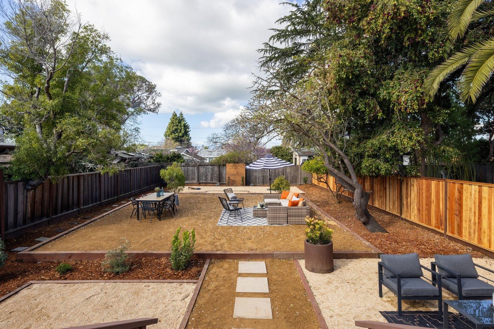 Detail Gallery Image 30 of 56 For 1360 Acton St, Berkeley,  CA 94706 - 3 Beds | 2 Baths