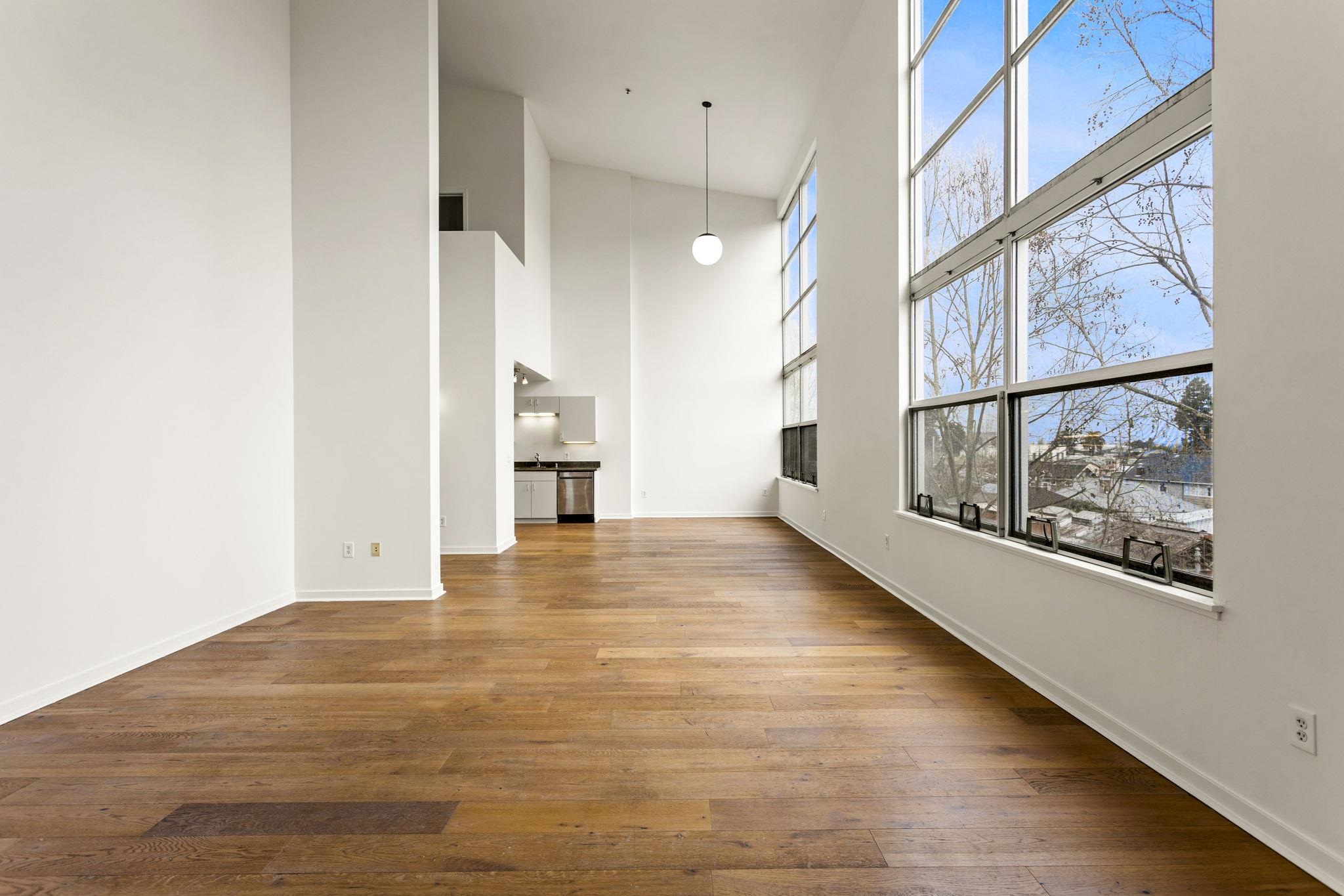 Photo #2: 41124035 Listing: Photo #2