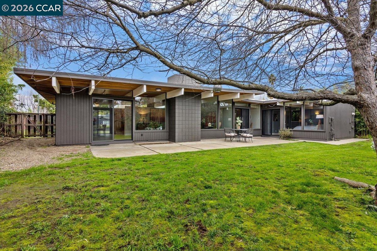 Detail Gallery Image 32 of 36 For 289 El Divisadero Ave, Walnut Creek,  CA 94598 - 4 Beds | 2 Baths