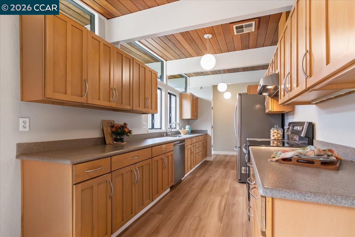 Detail Gallery Image 9 of 36 For 289 El Divisadero Ave, Walnut Creek,  CA 94598 - 4 Beds | 2 Baths