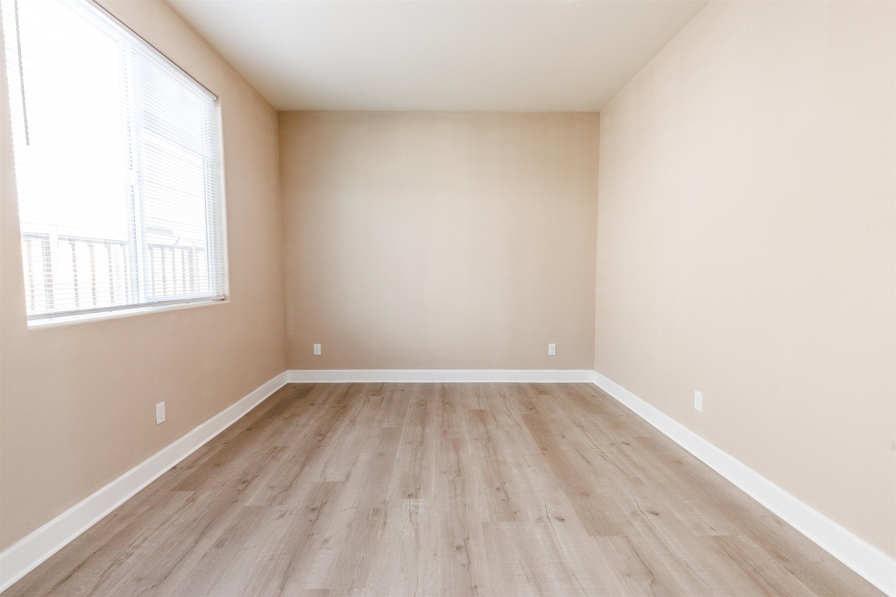 Detail Gallery Image 12 of 19 For 967 Dainty Ave, Brentwood,  CA 94513 - 5 Beds | 4 Baths