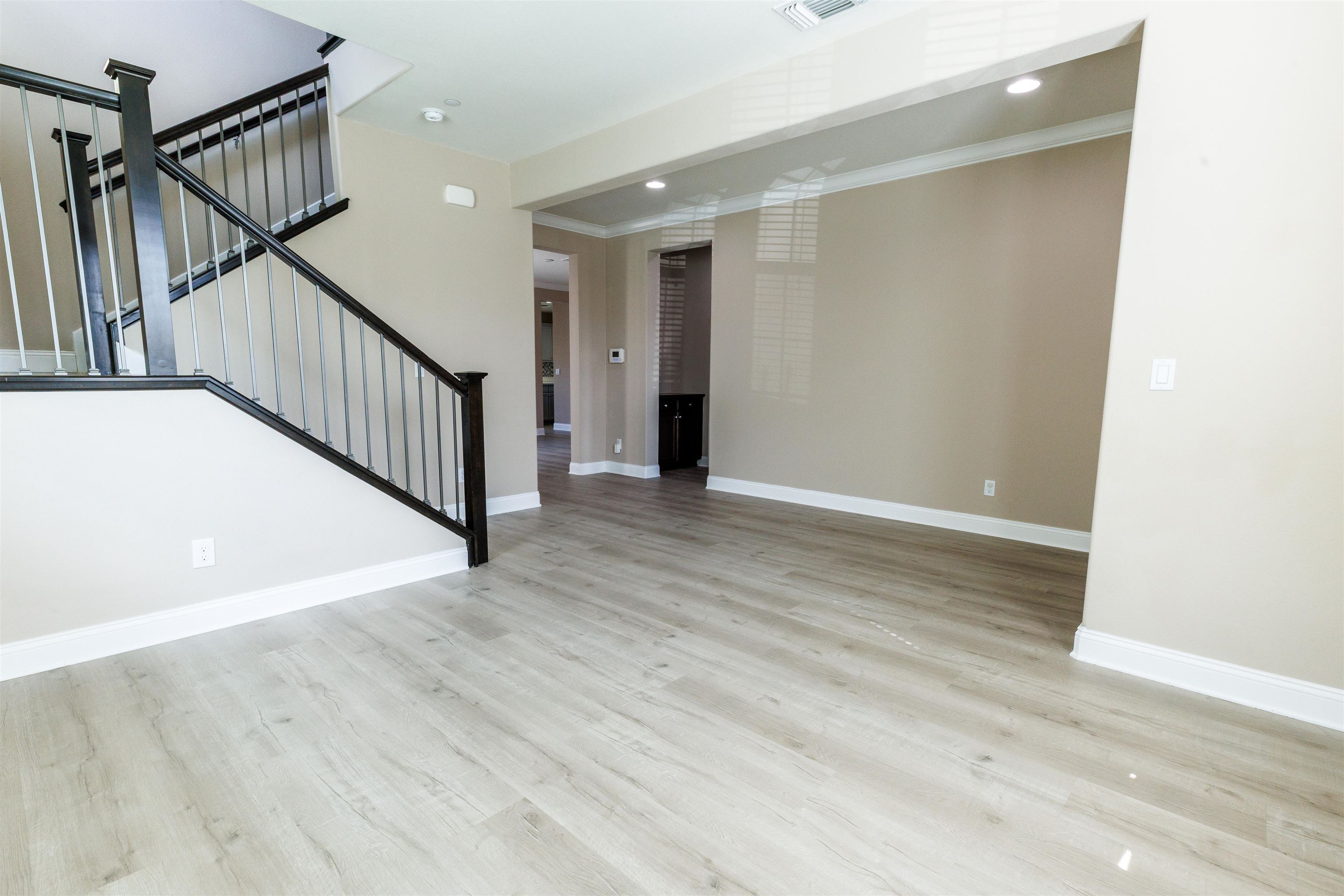 Detail Gallery Image 9 of 19 For 967 Dainty Ave, Brentwood,  CA 94513 - 5 Beds | 4 Baths