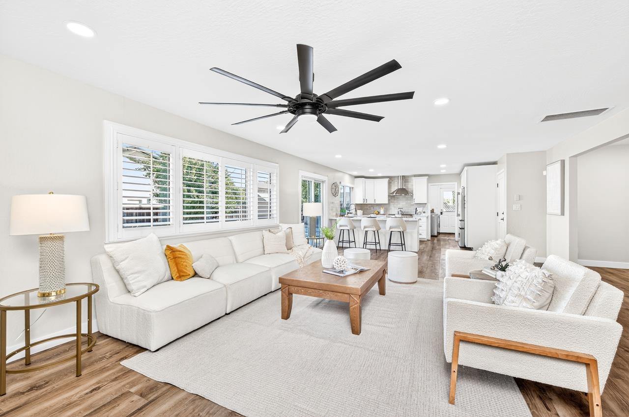 Detail Gallery Image 8 of 49 For 2215 Sherry Ct, Livermore,  CA 94550 - 4 Beds | 3 Baths