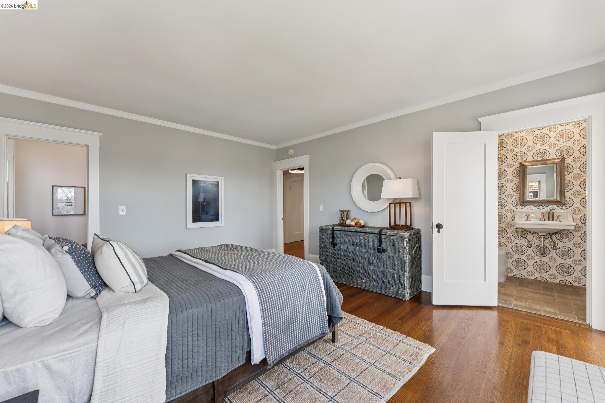 Detail Gallery Image 20 of 60 For 23 Monte Avenue, Piedmont,  CA 94611 - 4 Beds | 4 Baths