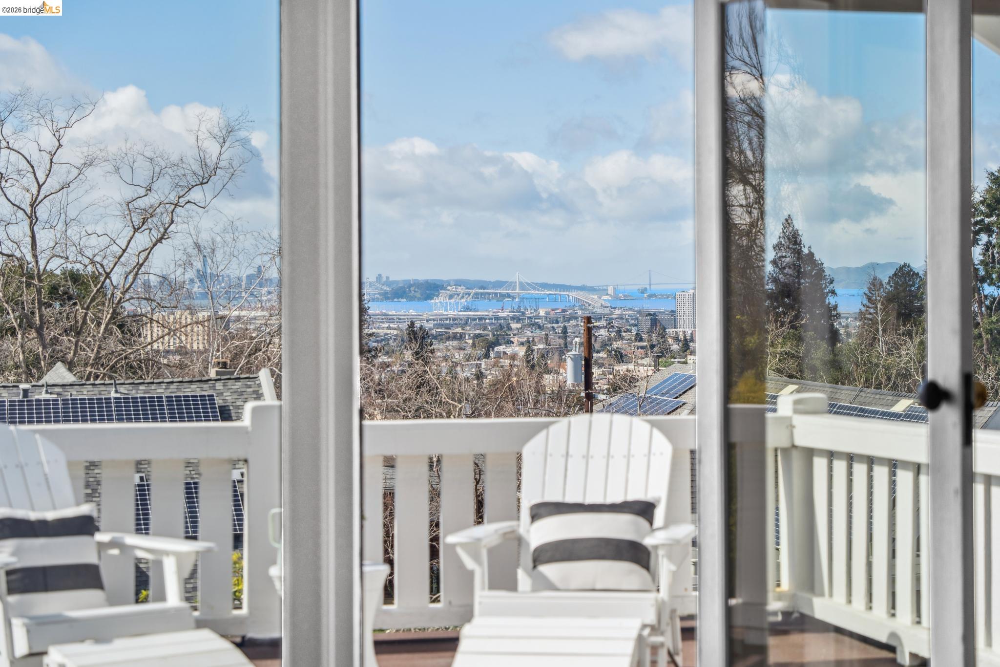 Detail Gallery Image 35 of 60 For 23 Monte Avenue, Piedmont,  CA 94611 - 4 Beds | 4 Baths