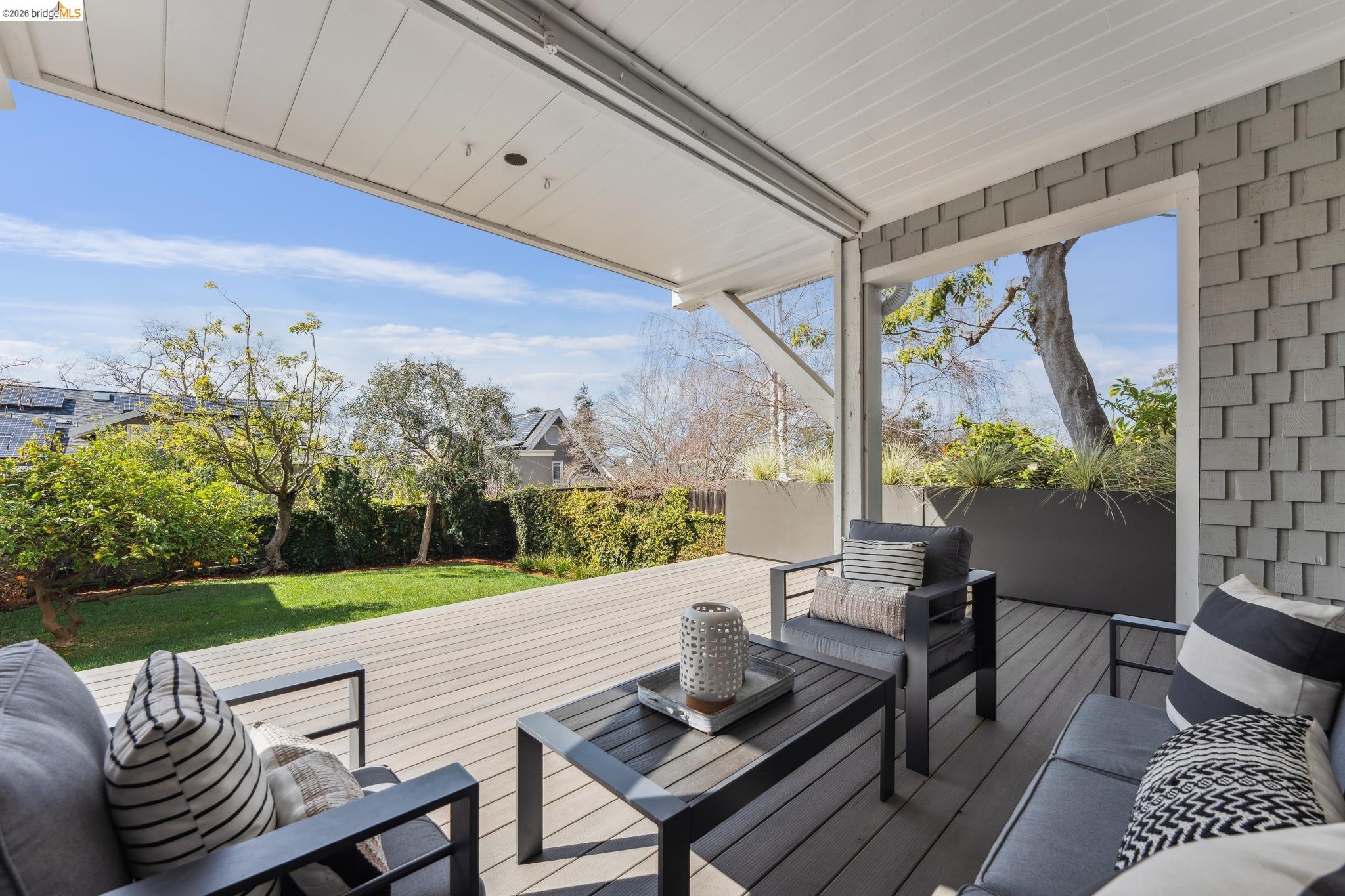 Detail Gallery Image 58 of 60 For 23 Monte Avenue, Piedmont,  CA 94611 - 4 Beds | 4 Baths