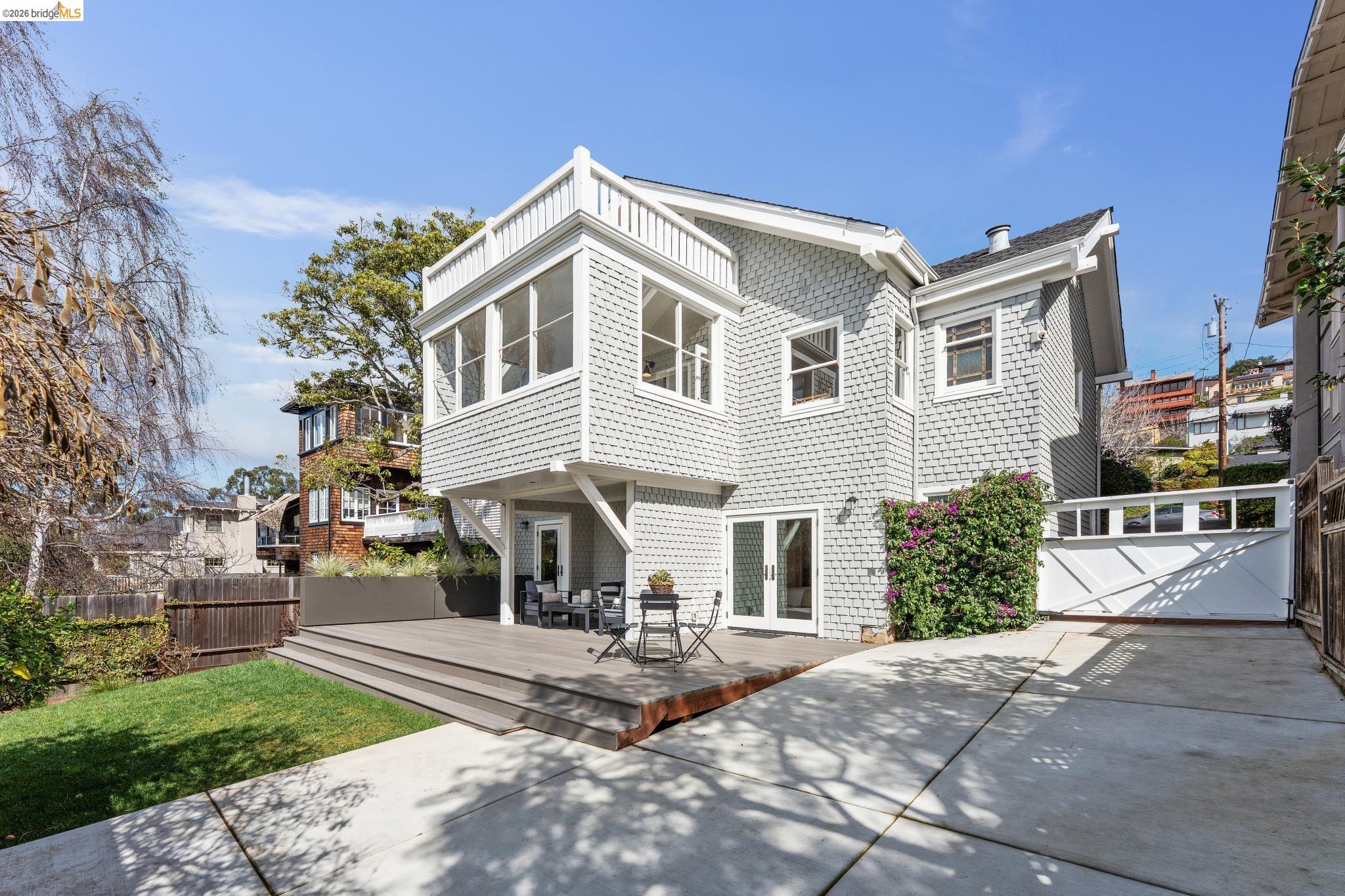 Detail Gallery Image 60 of 60 For 23 Monte Avenue, Piedmont,  CA 94611 - 4 Beds | 4 Baths