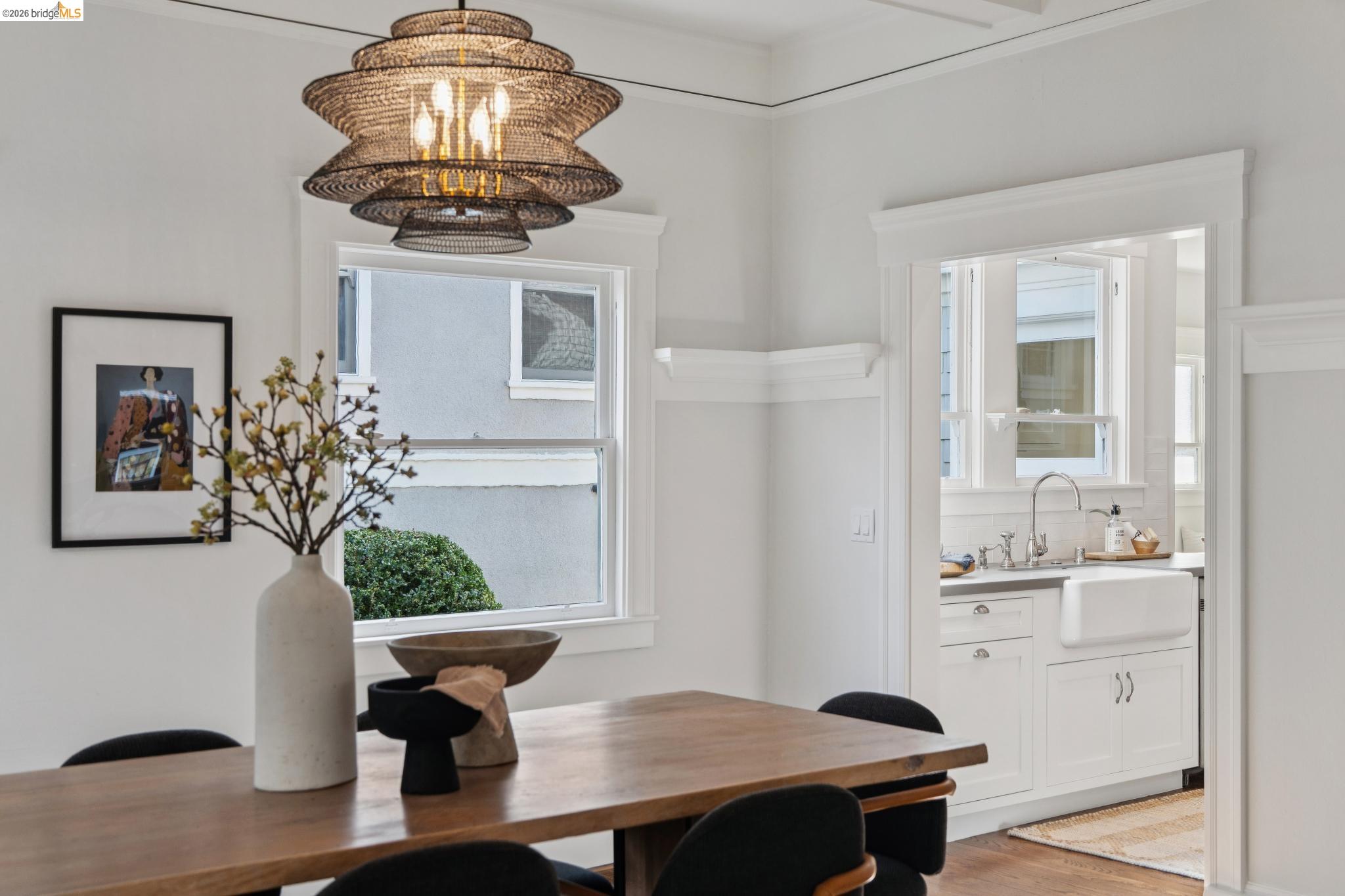 Detail Gallery Image 9 of 60 For 23 Monte Avenue, Piedmont,  CA 94611 - 4 Beds | 4 Baths