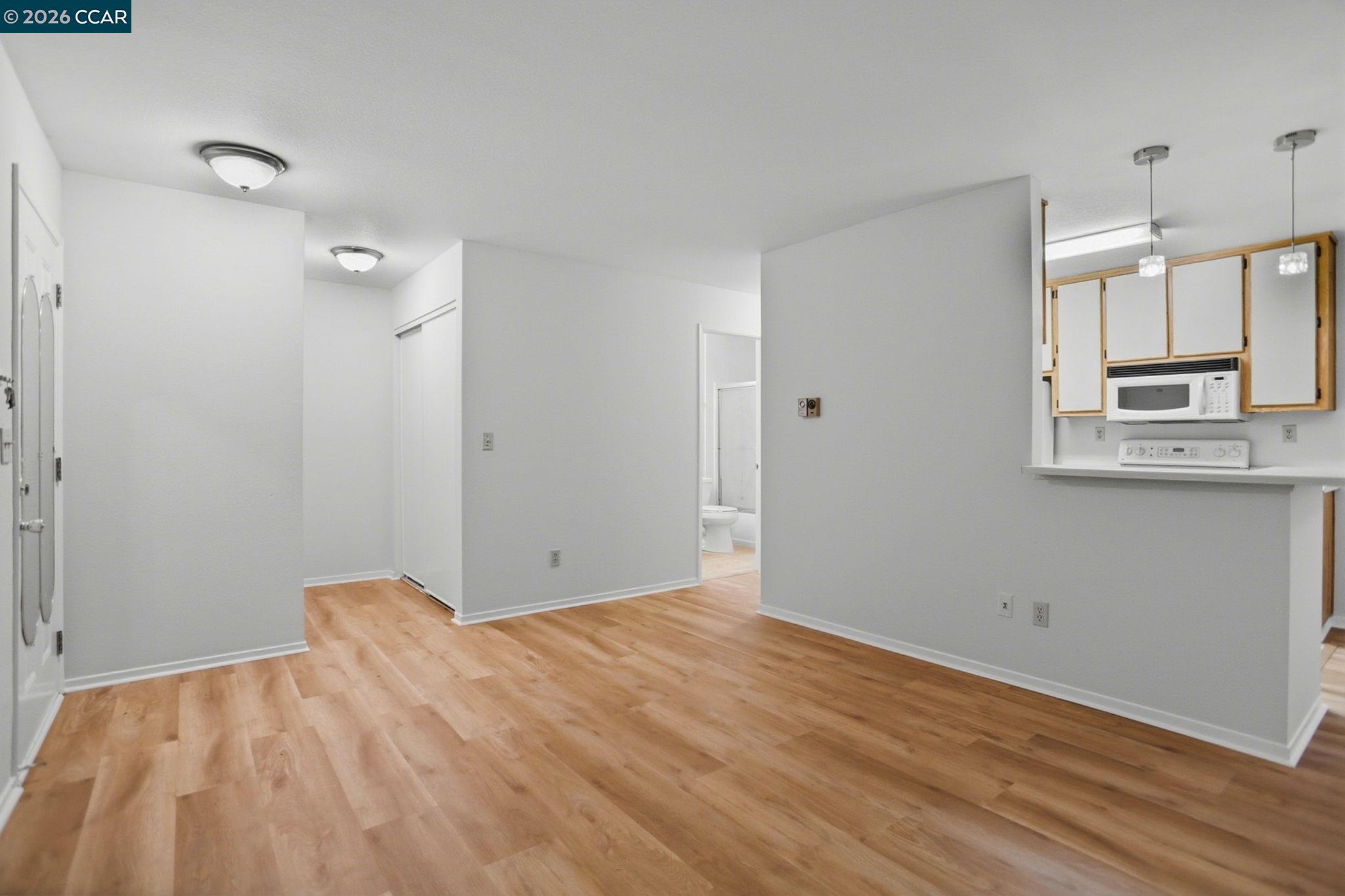 Detail Gallery Image 11 of 23 For 225 Lighthouse Dr, Vallejo,  CA 94590 - 1 Beds | 1 Baths