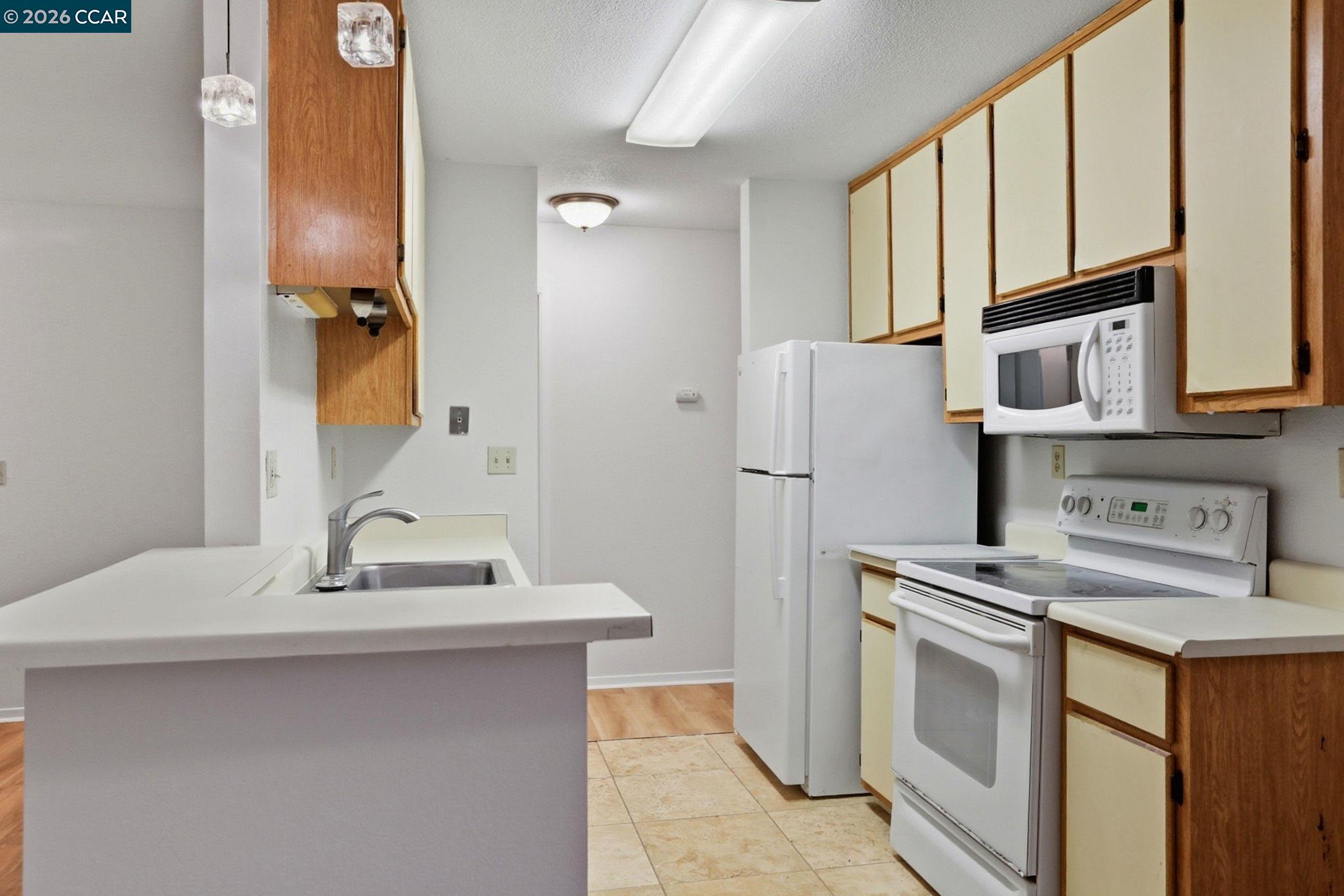 Detail Gallery Image 13 of 23 For 225 Lighthouse Dr, Vallejo,  CA 94590 - 1 Beds | 1 Baths