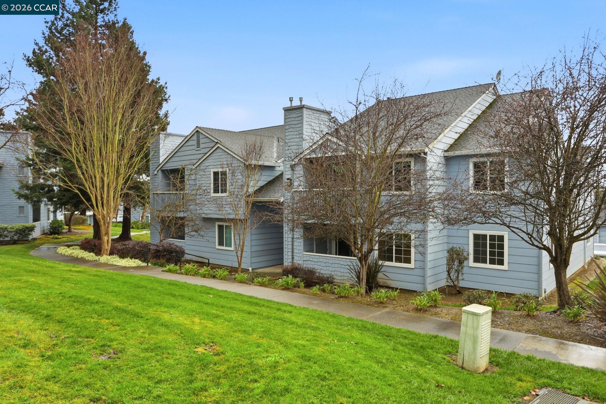 Detail Gallery Image 3 of 23 For 225 Lighthouse Dr, Vallejo,  CA 94590 - 1 Beds | 1 Baths