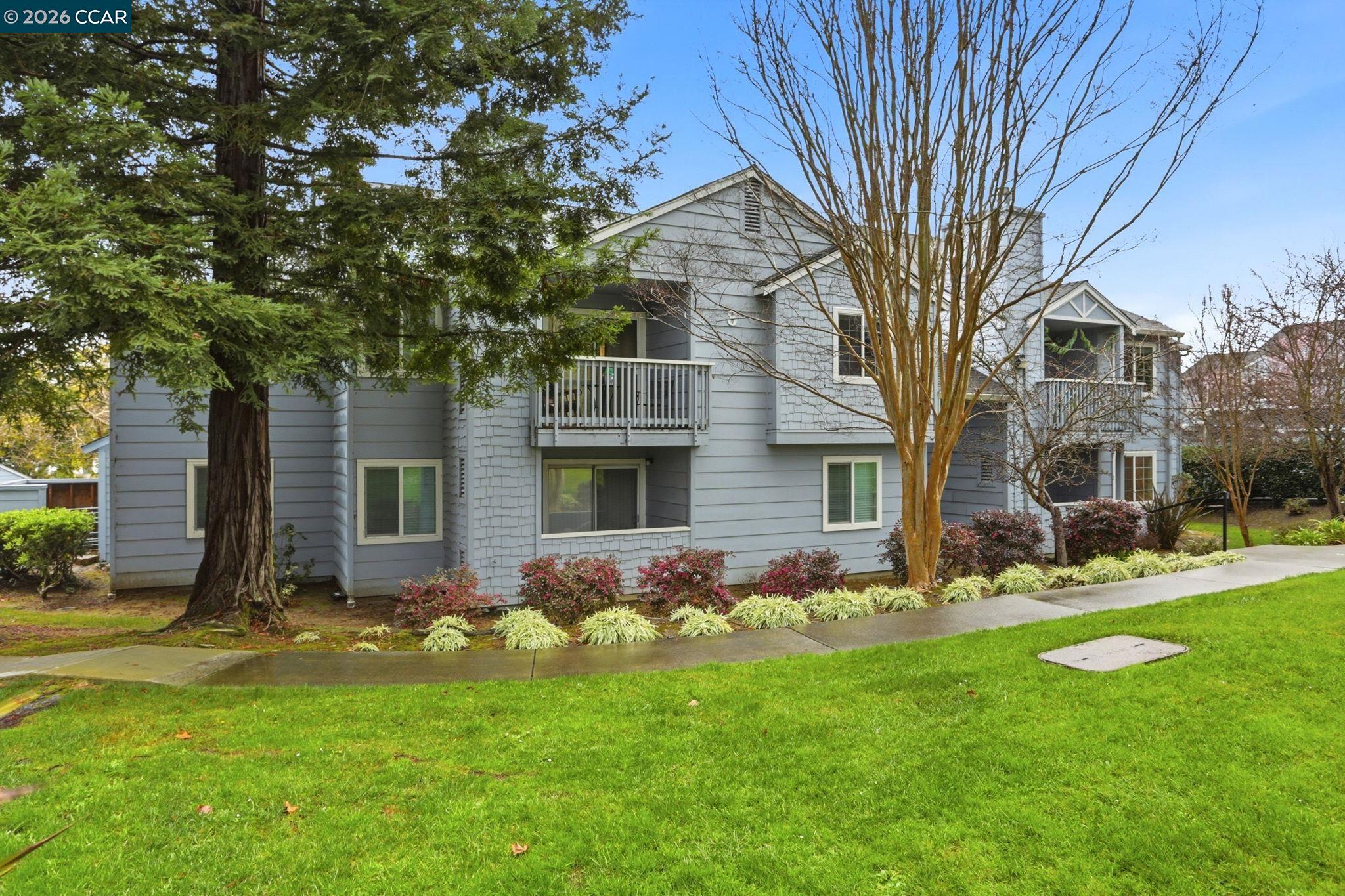 Detail Gallery Image 4 of 23 For 225 Lighthouse Dr, Vallejo,  CA 94590 - 1 Beds | 1 Baths