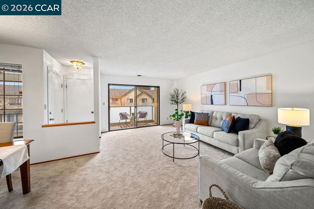 Photo #1: 41124042 Listing: Photo #1