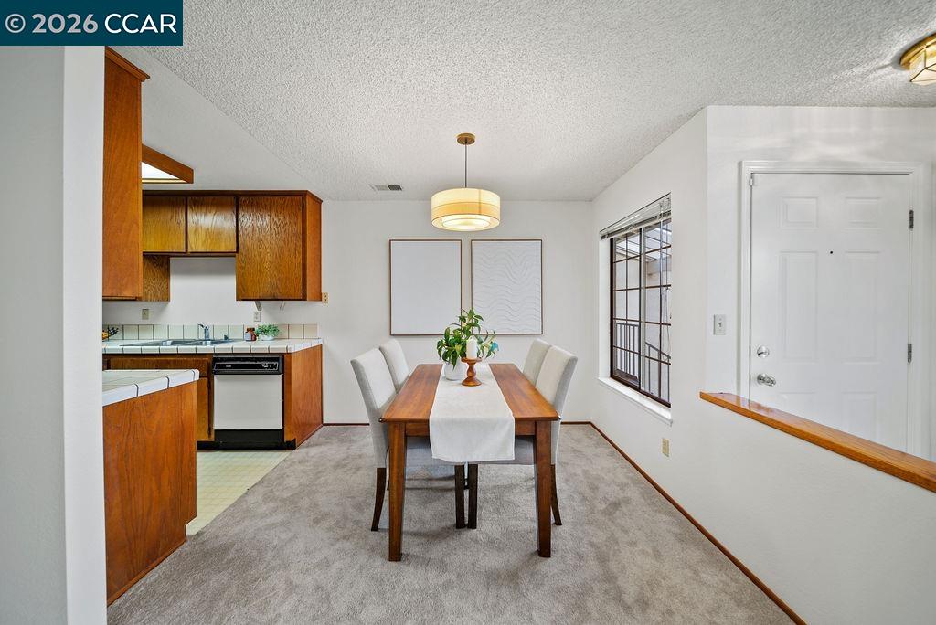 Photo #7: 41124042 Listing: Photo #7