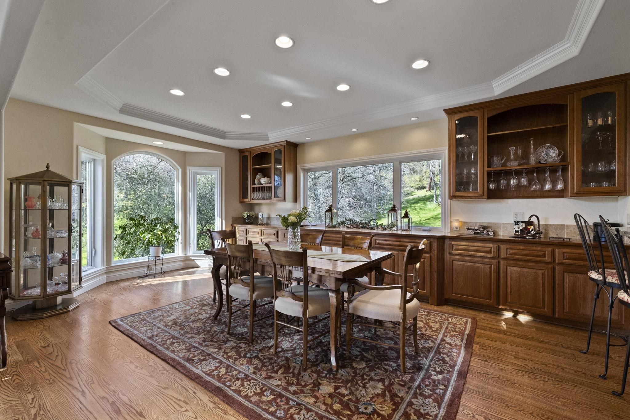 Detail Gallery Image 11 of 45 For 18558 Olov Rd, Sonora,  CA 95370 - 3 Beds | 2/1 Baths