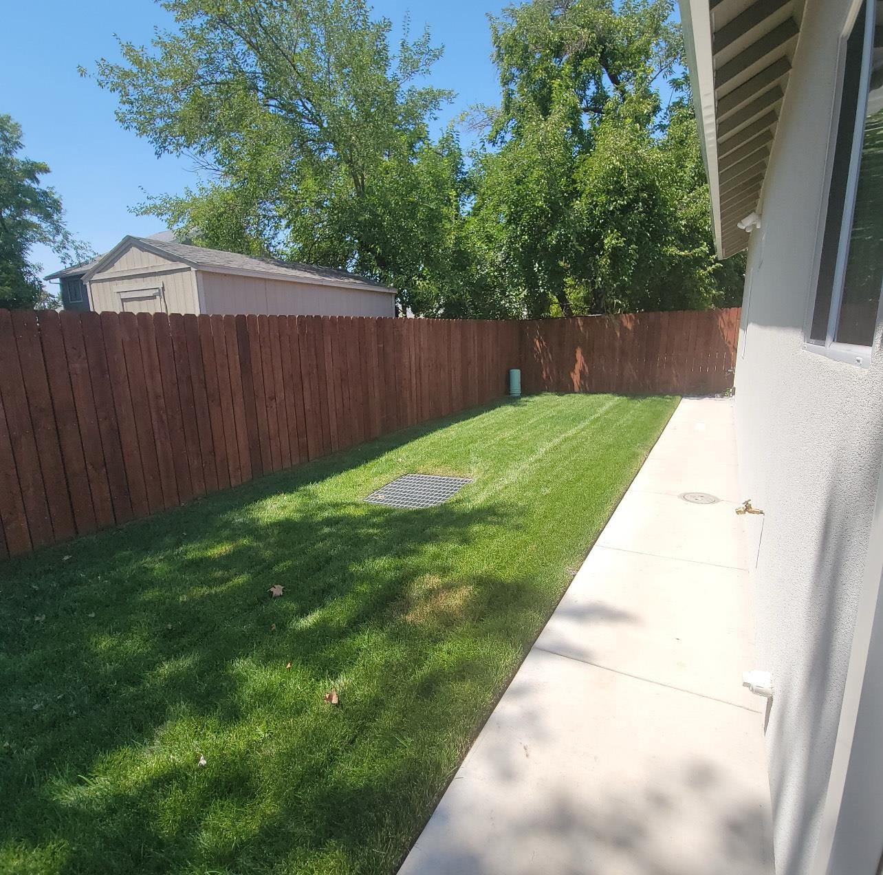 Detail Gallery Image 15 of 15 For 2625 Beaumont Ave, Sacramento,  CA 95815 - 2 Beds | 1 Baths