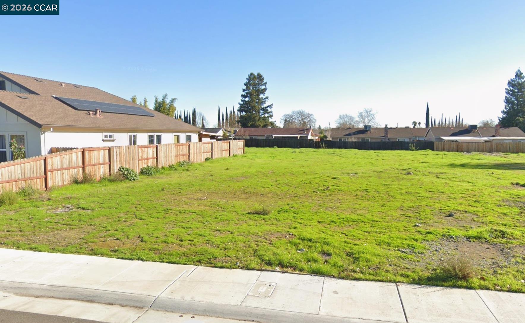 Detail Gallery Image 5 of 8 For 4528 Austin St, Sacramento,  CA 95838 - – Beds | – Baths