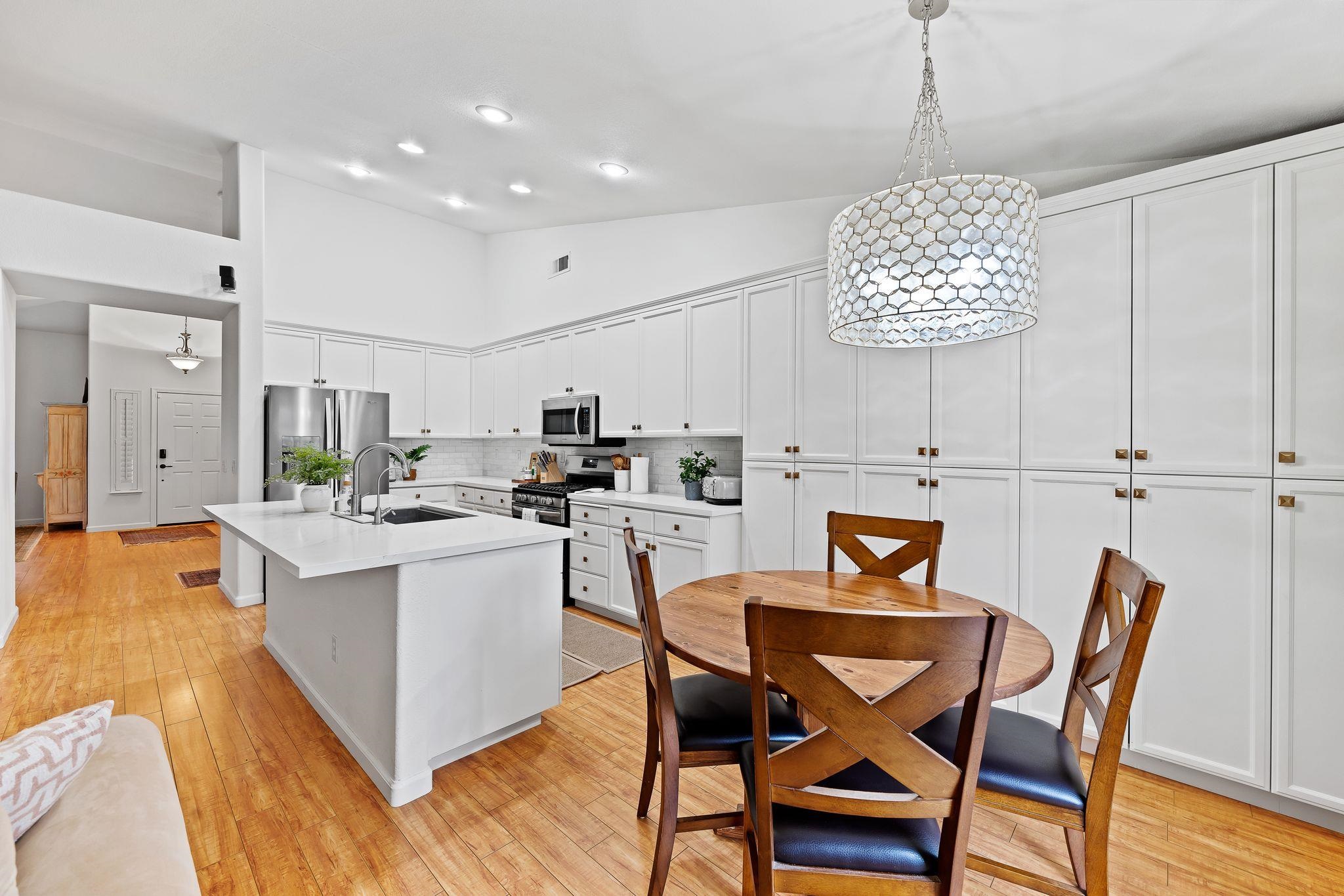 Detail Gallery Image 13 of 50 For 512 Red Rome Ln, Brentwood,  CA 94513 - 4 Beds | 2 Baths