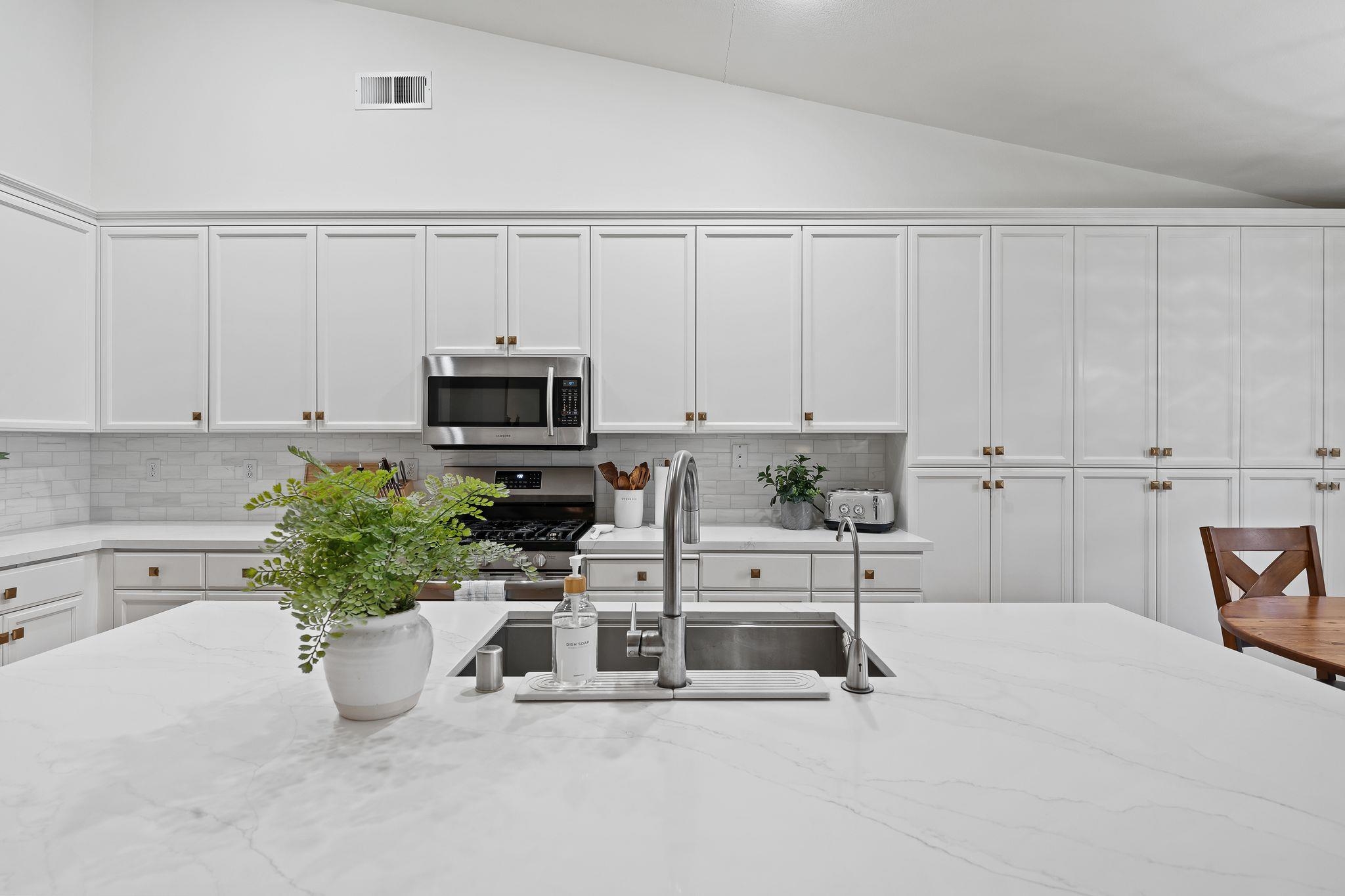 Detail Gallery Image 17 of 50 For 512 Red Rome Ln, Brentwood,  CA 94513 - 4 Beds | 2 Baths